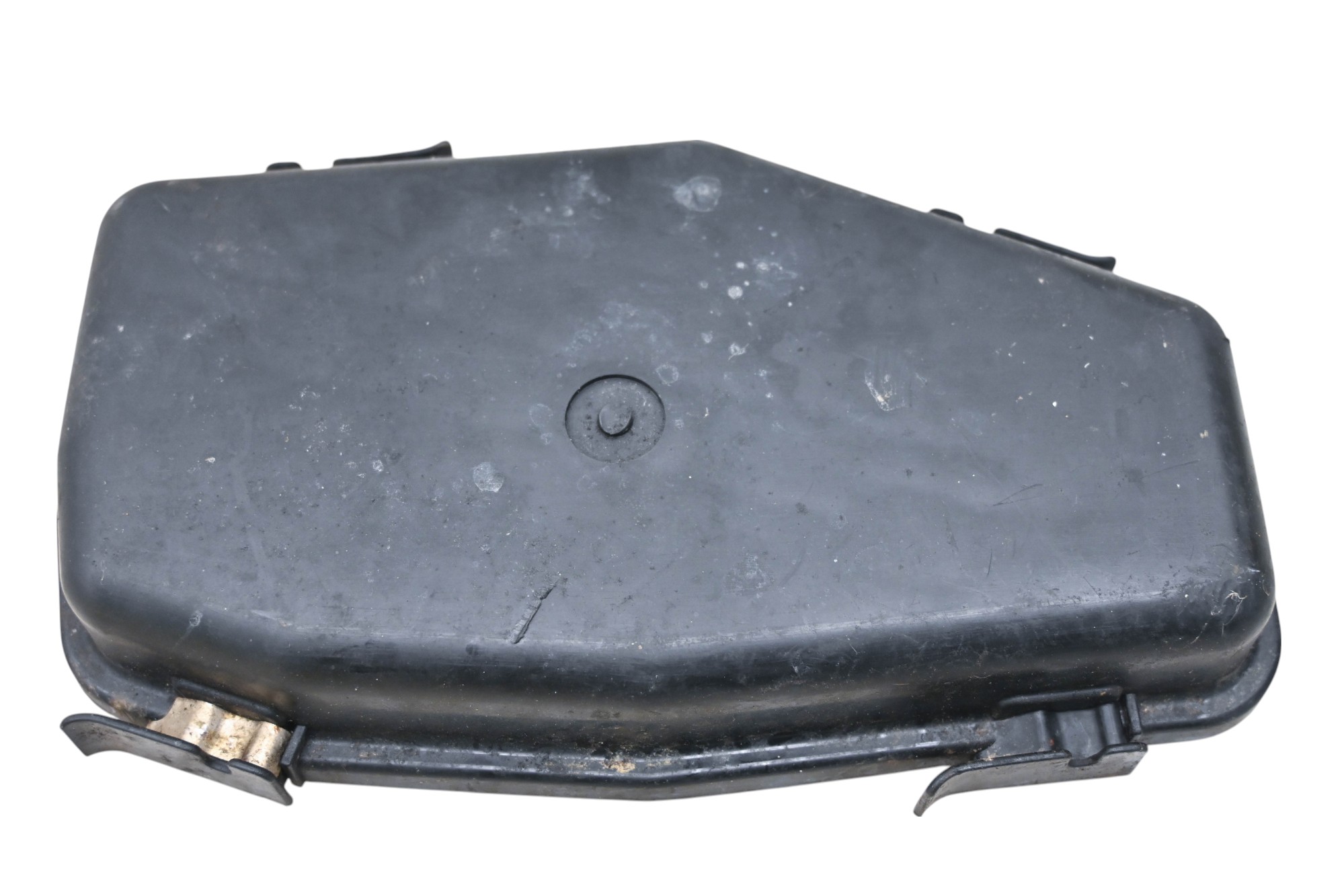 SHOP Finish has light wear. Tabs are intact. Comes as pictured. Was removed from a 2005 Honda Aquatrax F-12 ARX1200N3 and 150 hours. ###### pictures # 05 Honda Aquatrax F-12 Air Filter Cover ARX1200N3 ![