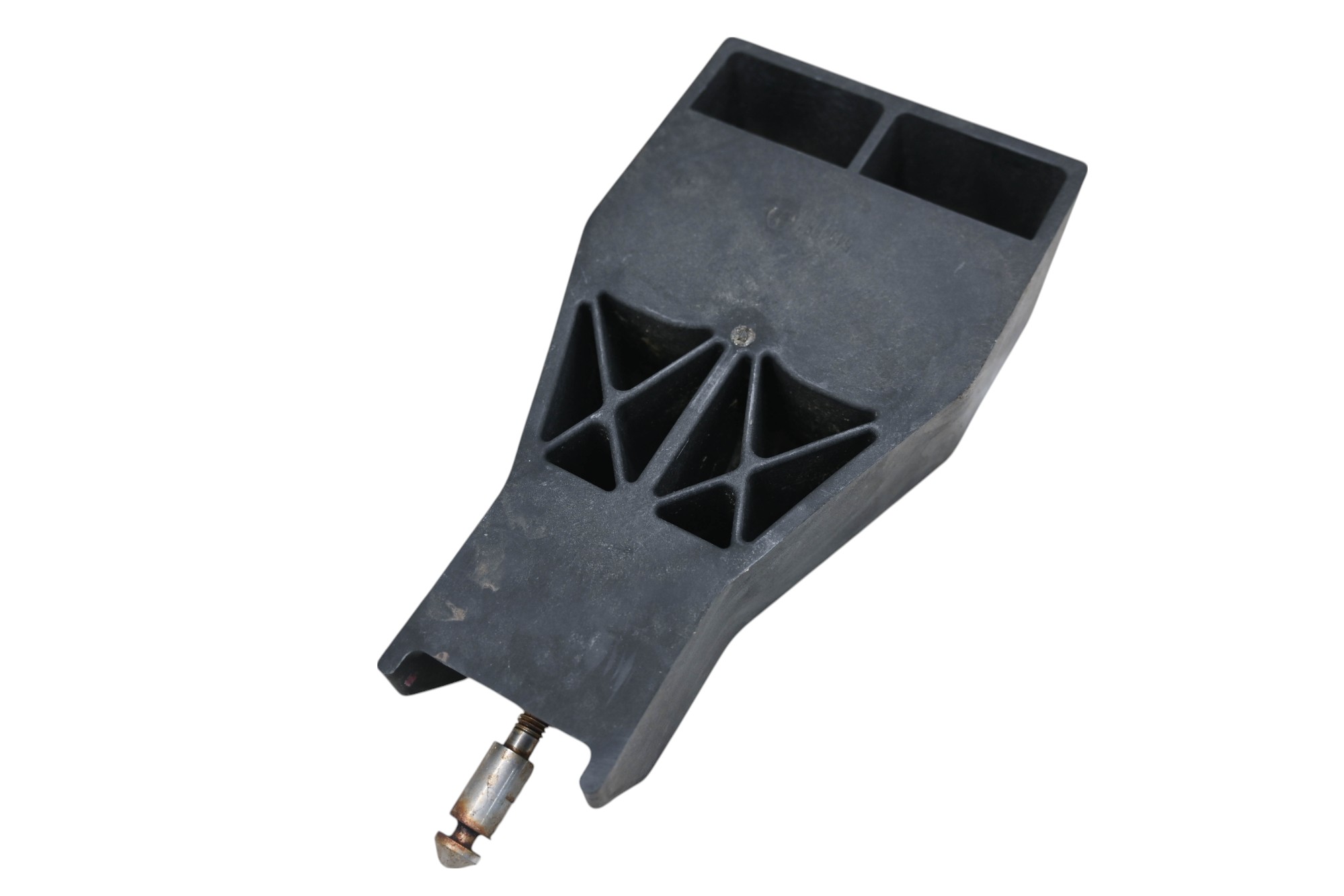 04 Polaris Genesis I 1200 Hood Post Bracket