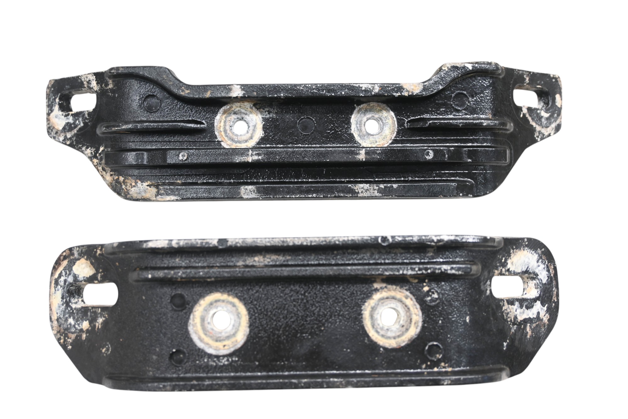 02 Polaris Genesis I 1200 Engine Mounting Brackets