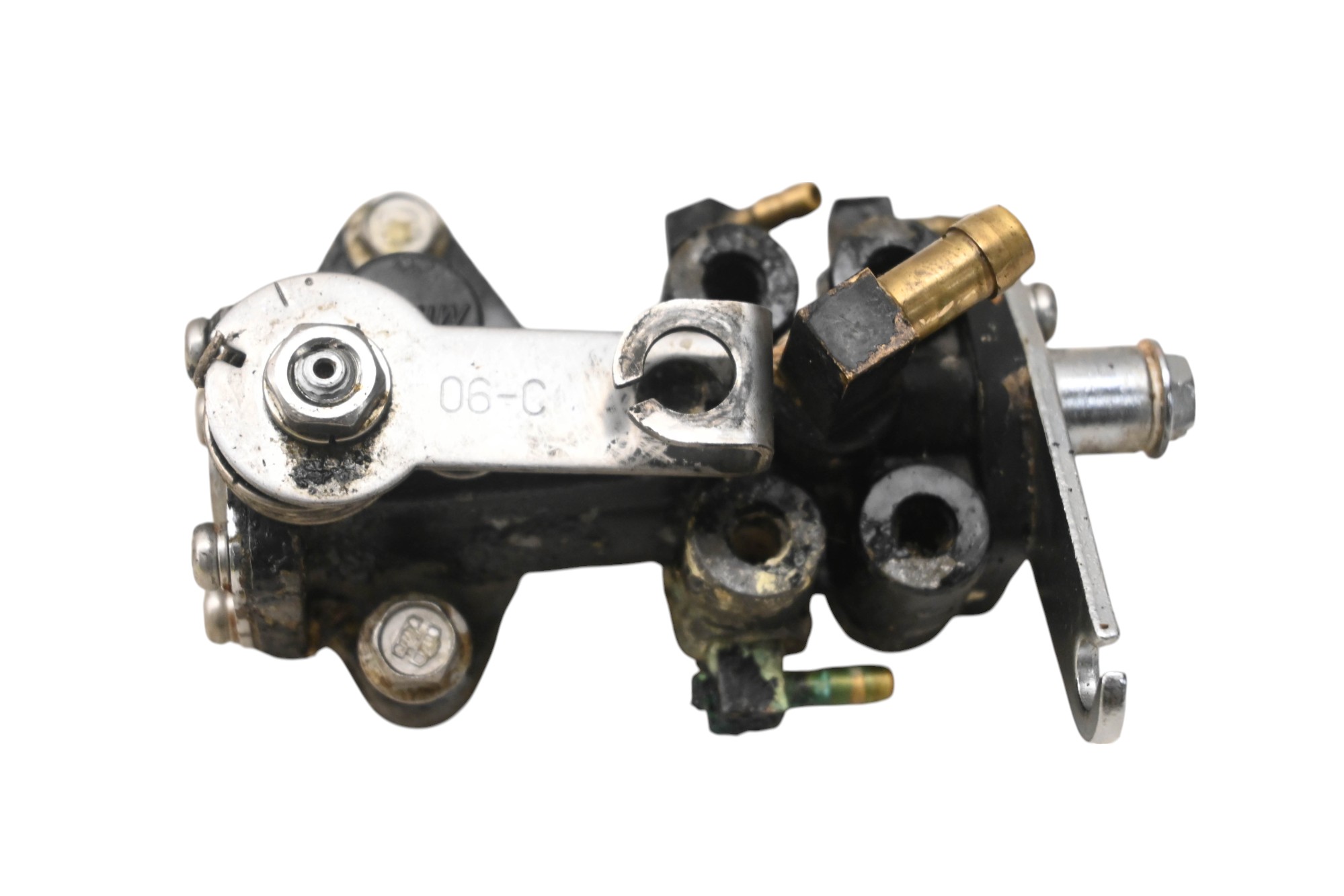02 Polaris Genesis I 1200 Oil Pump