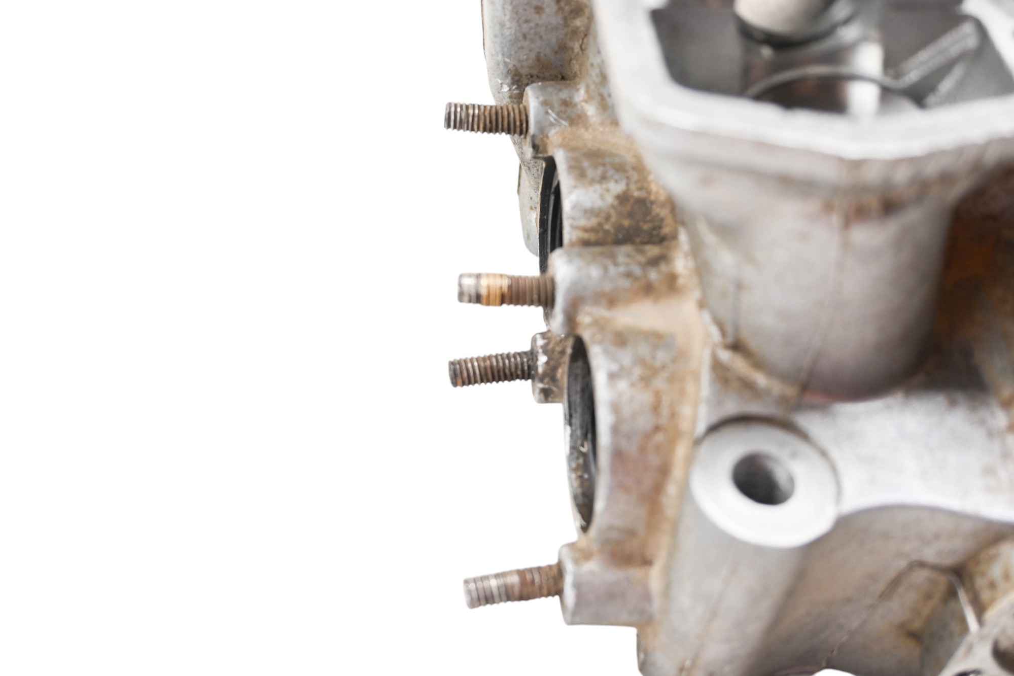 04 Polaris Predator 500 2x4 Cylinder Head