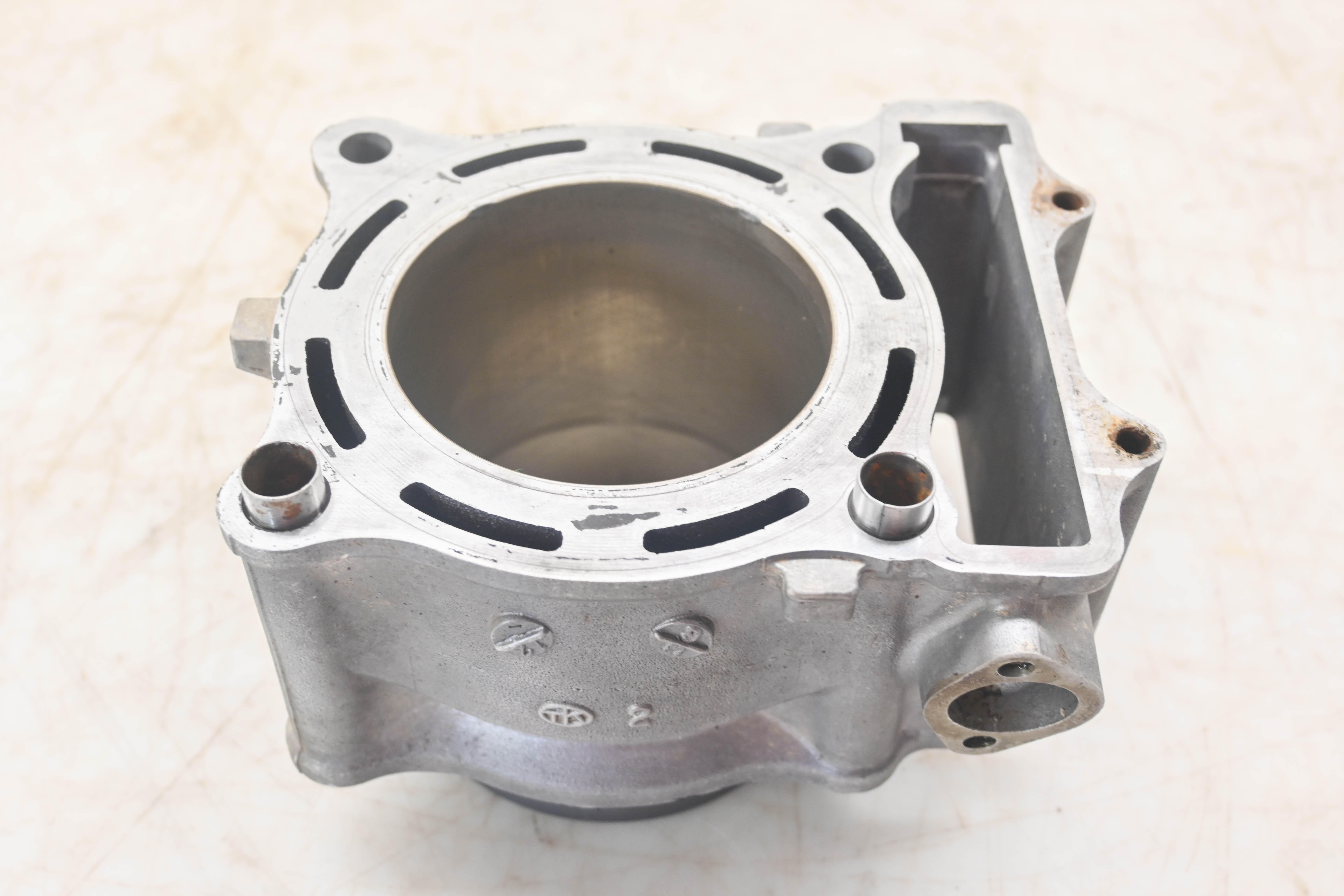 03 Polaris Predator 500 2x4 Cylinder