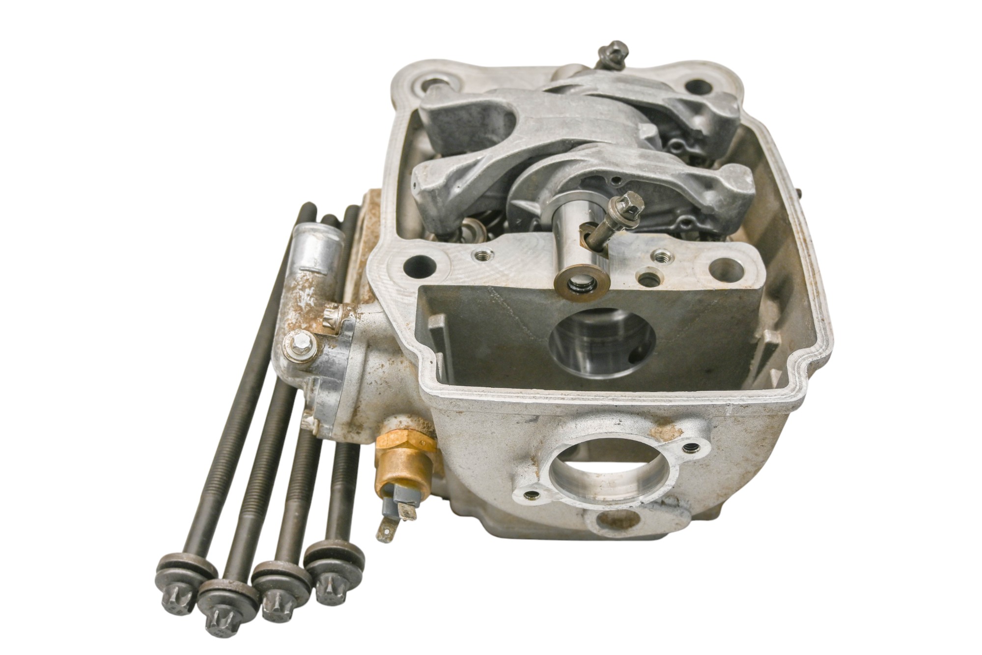 02 Can-Am Quest 650 XT 4x4 Cylinder Head Bombardier