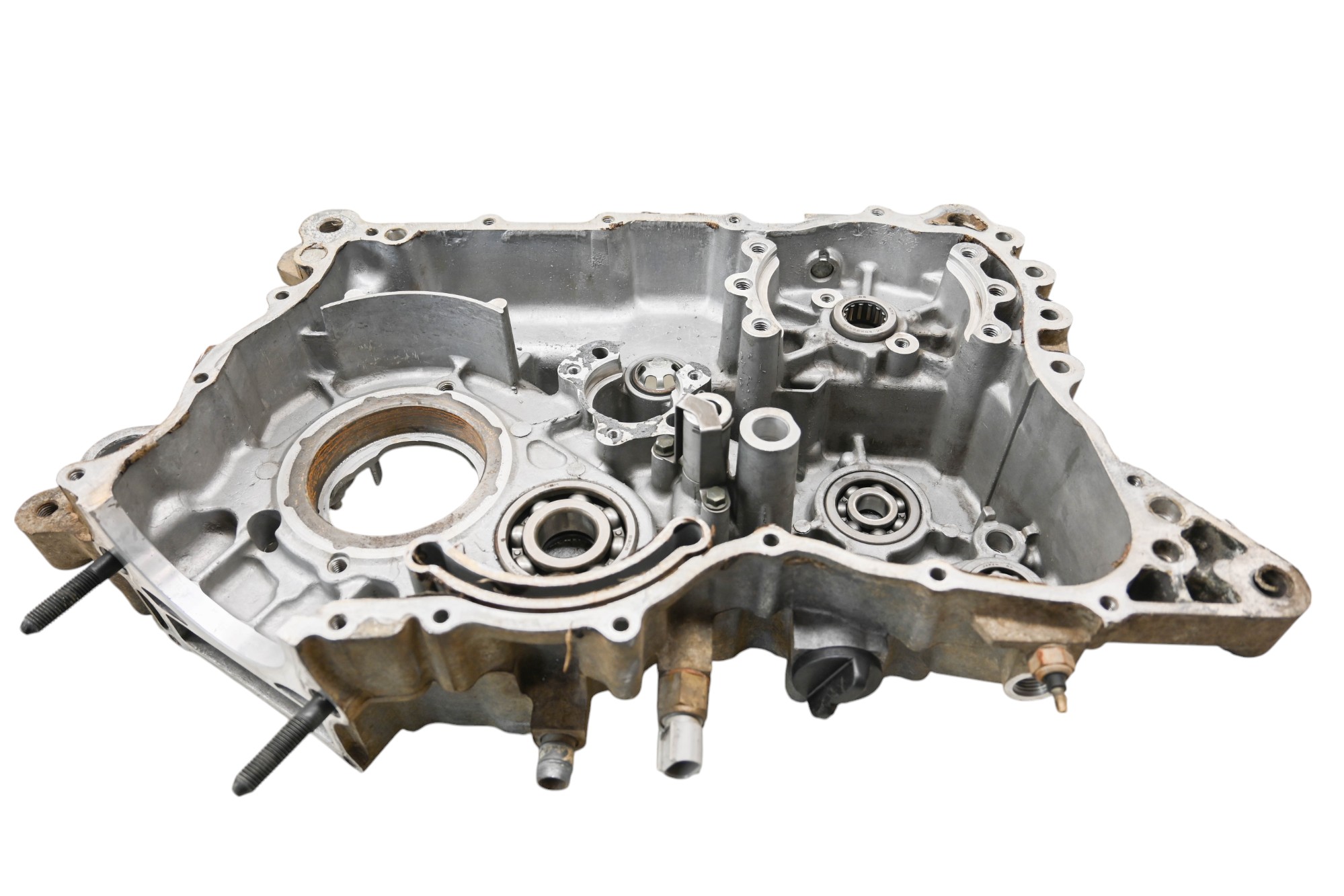 01 Yamaha Grizzly 600 4x4 Left Crankcase Center Half Crank Case YFM600F