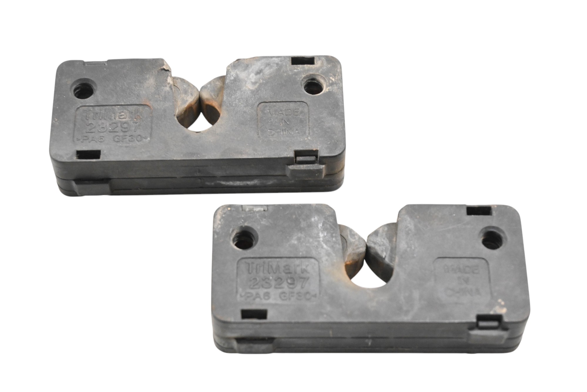 11 Polaris Ranger Crew 800 EFI Tailgate Slam Latches