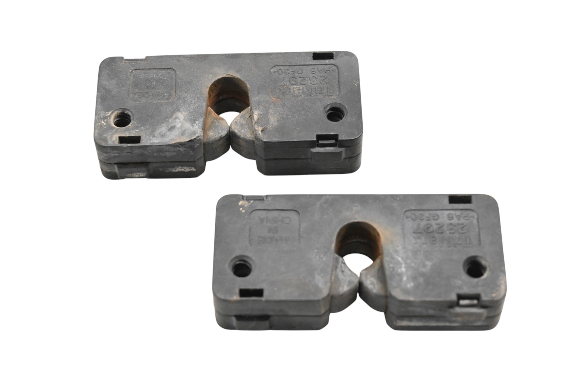 11 Polaris Ranger Crew 800 EFI Tailgate Slam Latches