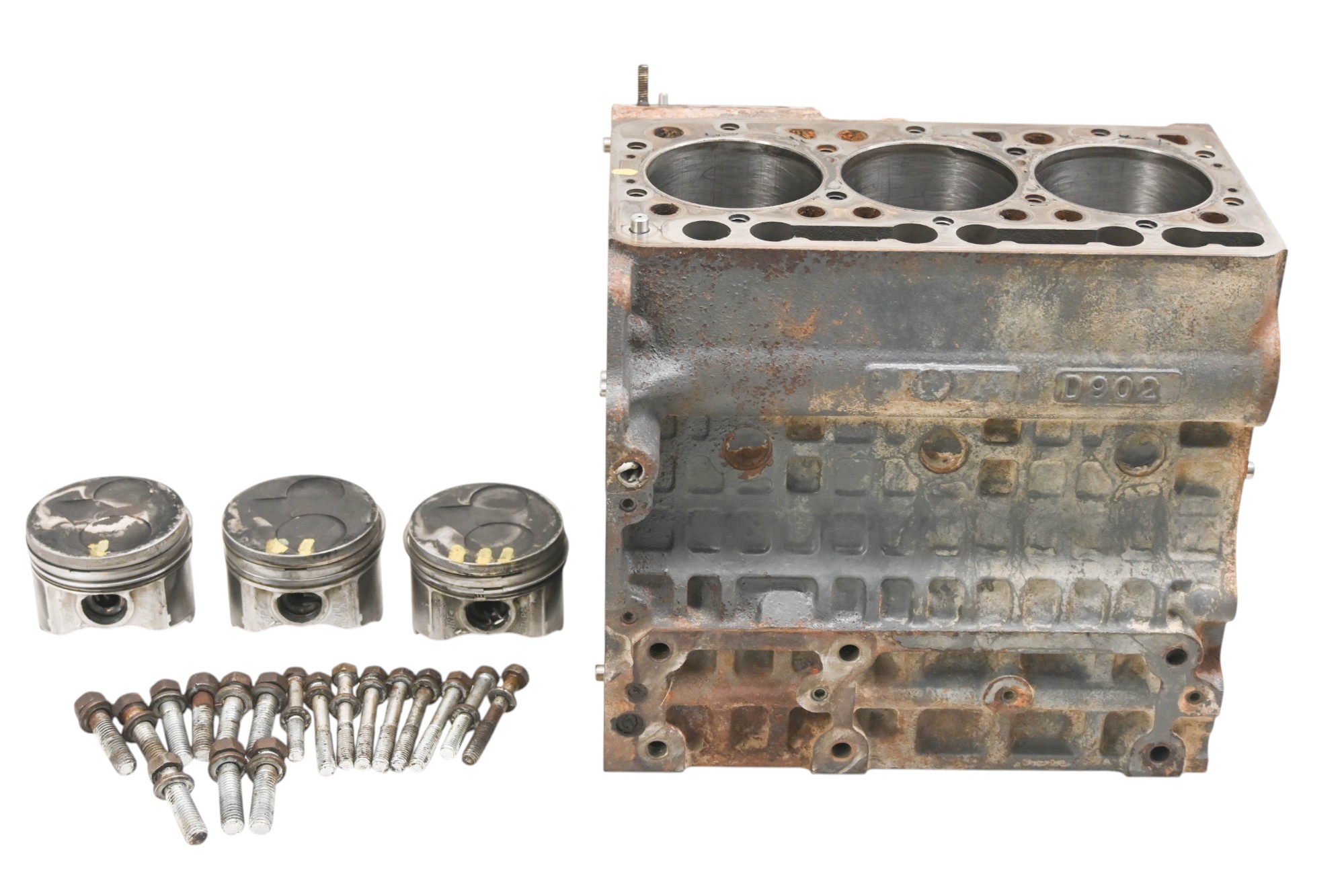 11 Kubota RTV900XTW Crankcase Center Crank Case & Cylinders