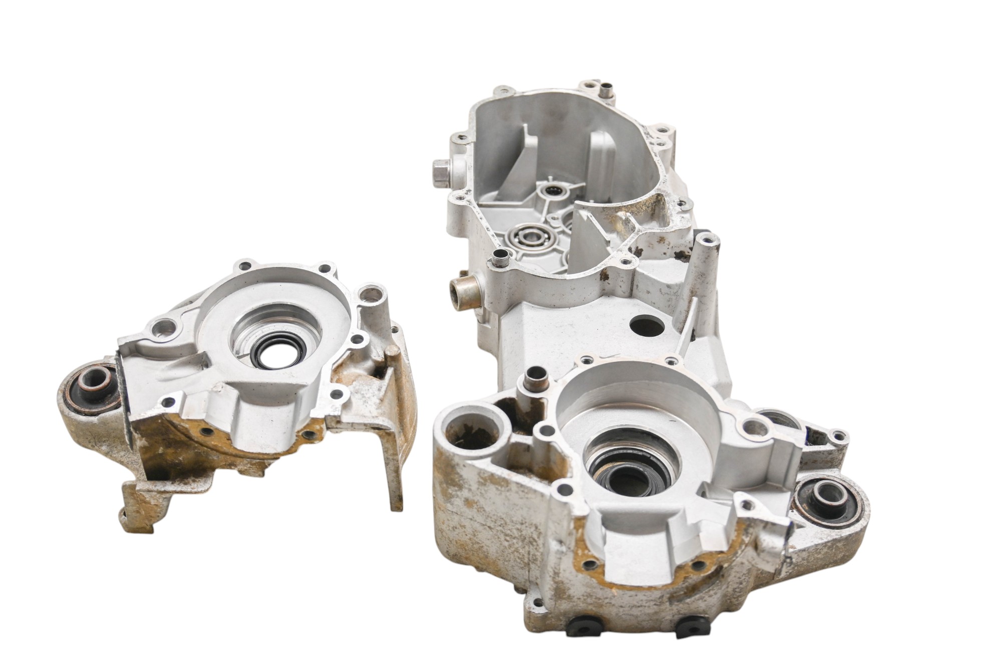 05 Polaris Predator 90 2x4 Crankcase Center Crank Case