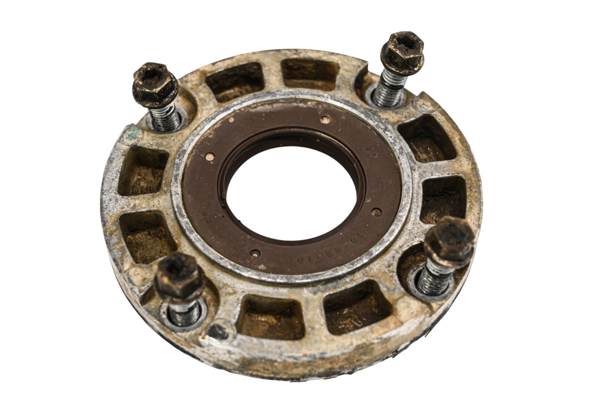 15 Can-Am Outlander 450 L 4x4 Output Bearing Shaft Cover