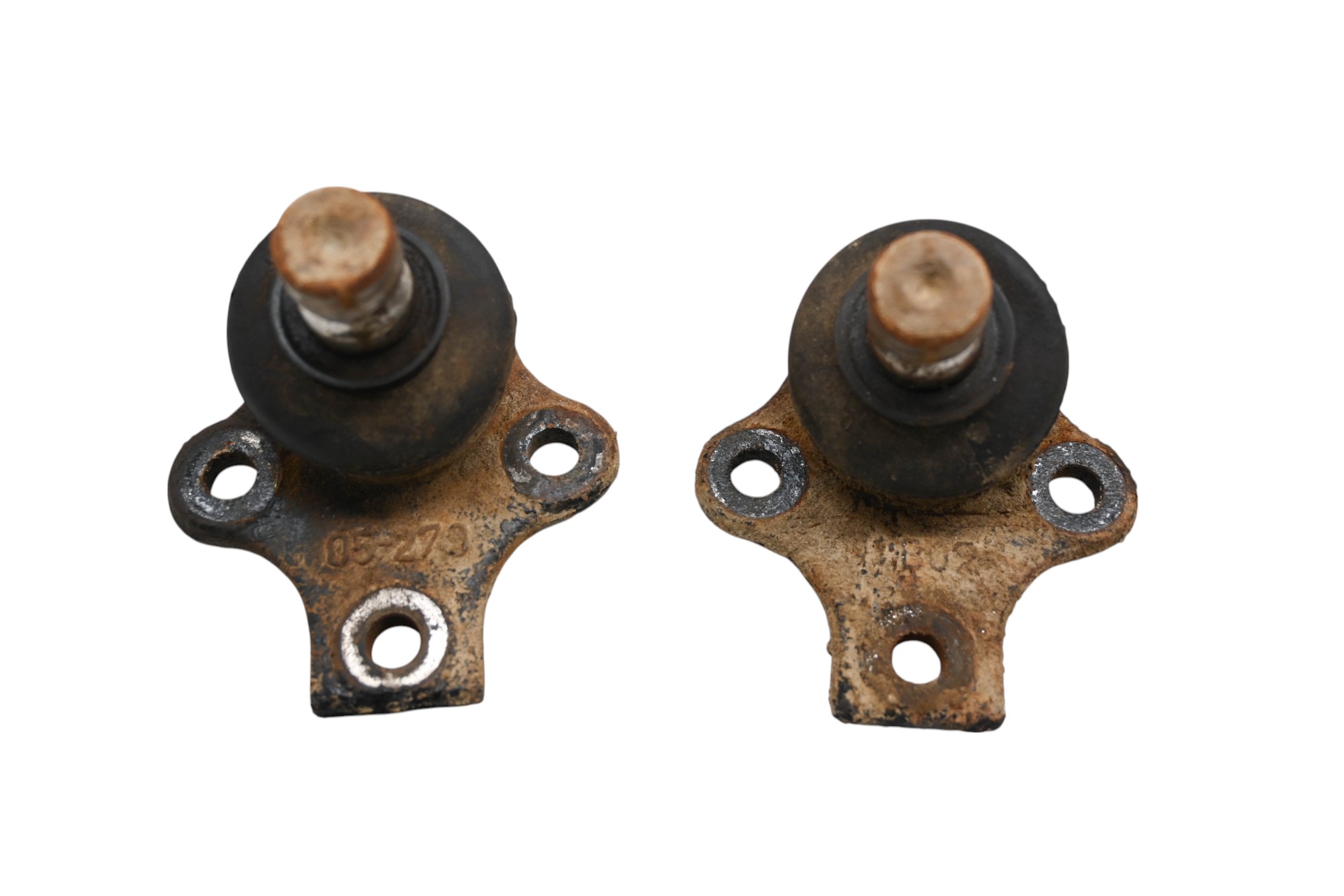 06 Can-Am Outlander 400 XT MAX Front Lower Ball Joints