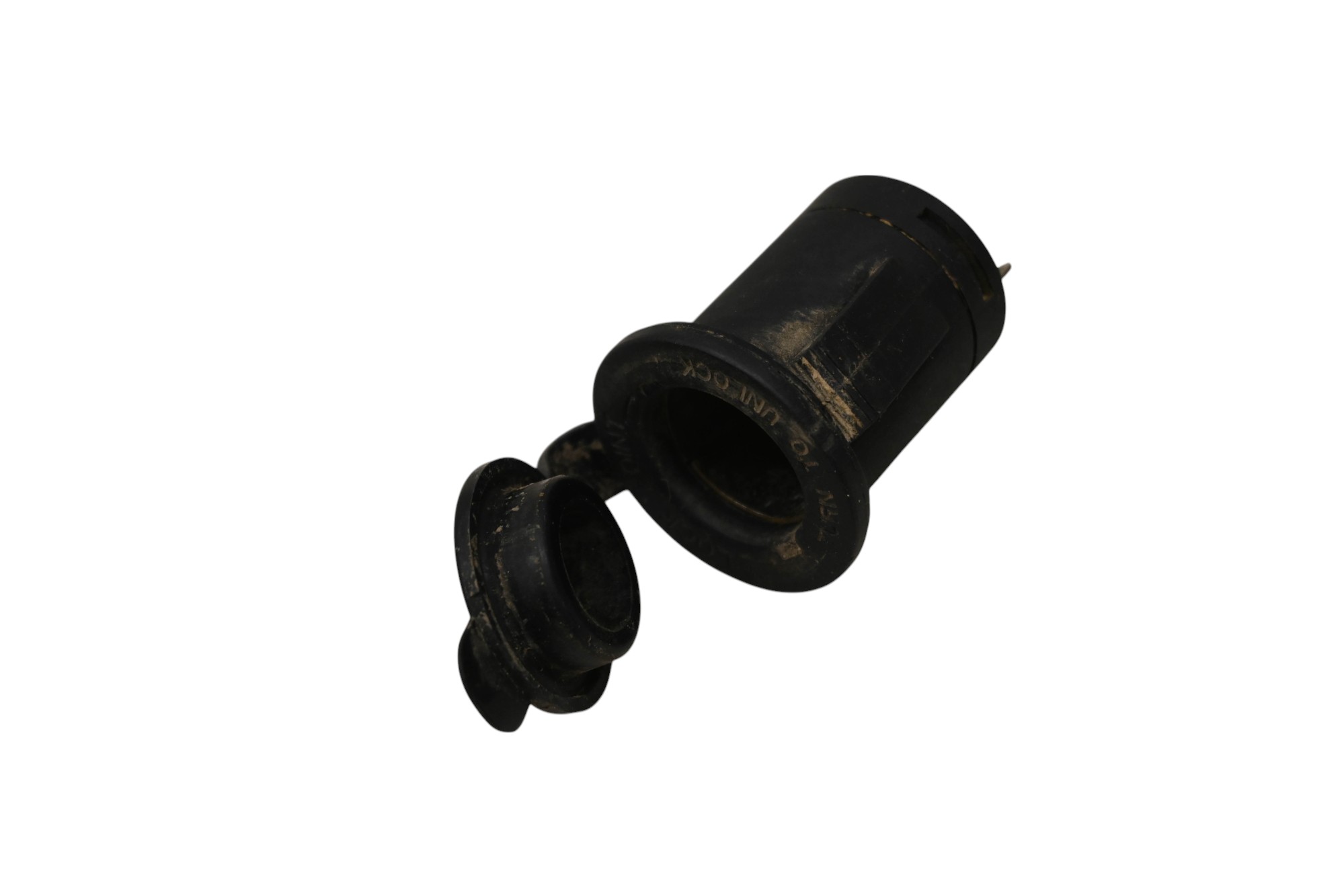13 John Deere Gator XUV 825i 12 Volt Accessory Outlet 12V