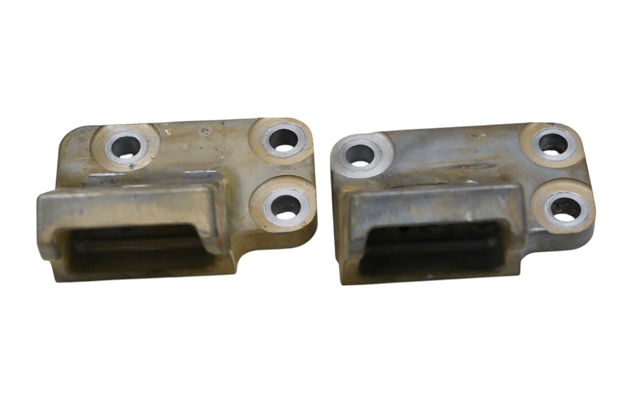 17 Yamaha Waverunner VX Deluxe Engine Motor Mount Brackets VX1050BS
