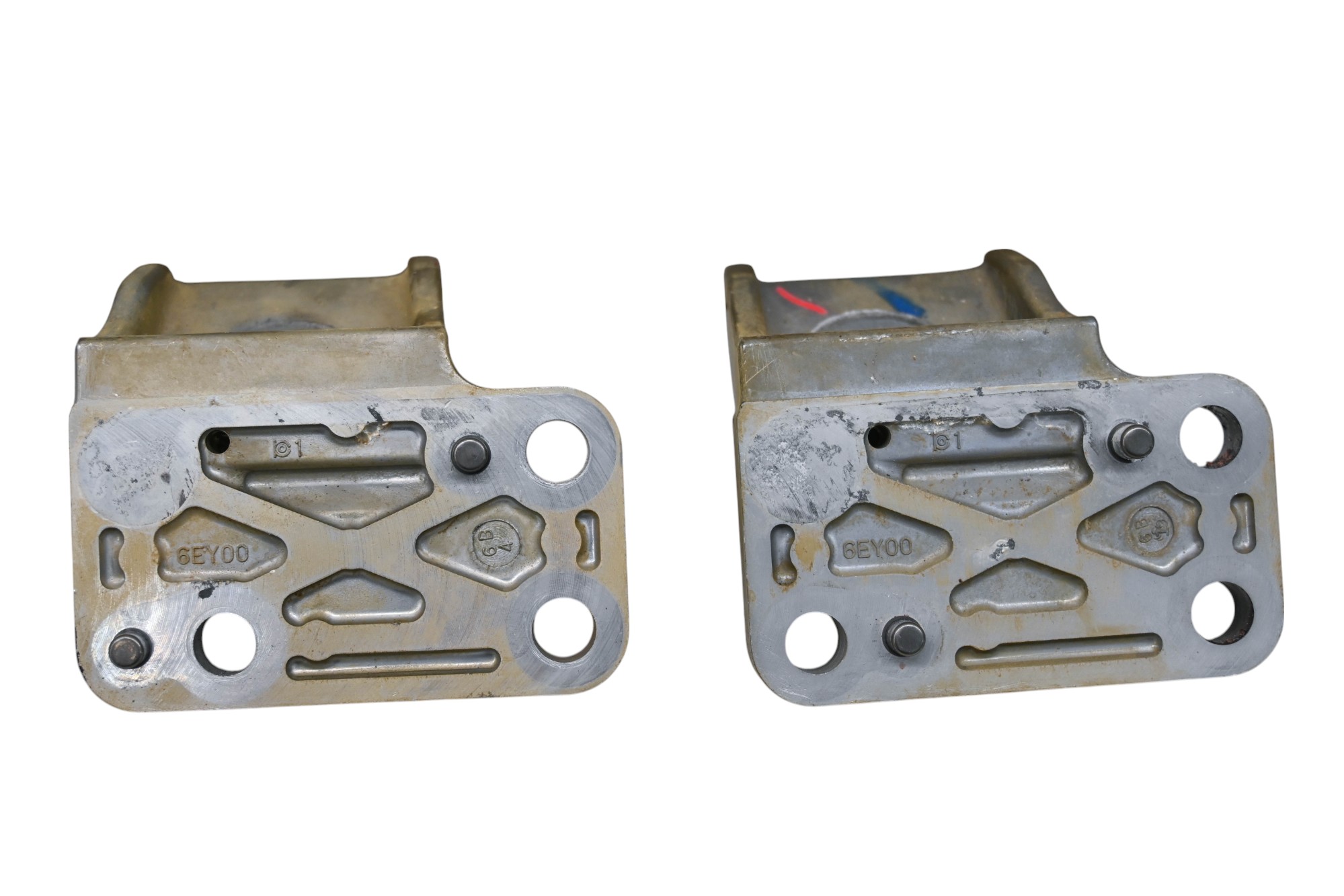17 Yamaha Waverunner VX Deluxe Engine Motor Mount Brackets VX1050BS