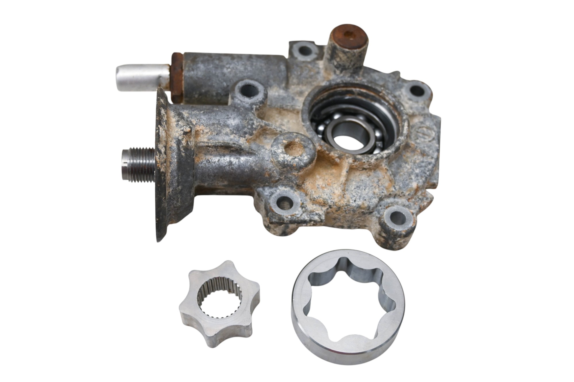 16 Kubota RTV-X1100CW Hst Charge Pump