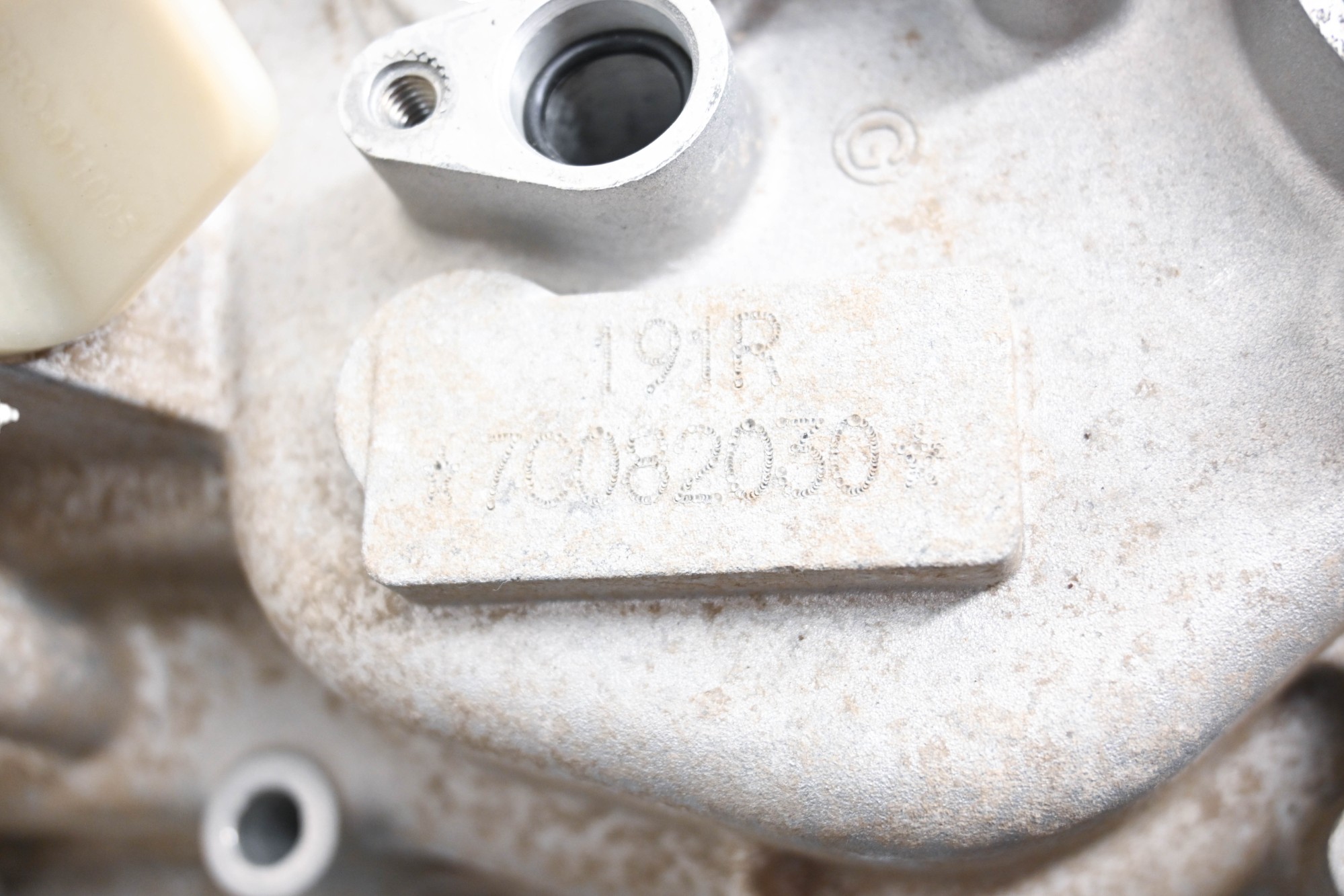 17 CFMoto CForce 500 4x4 Crankcase Center Crank Case
