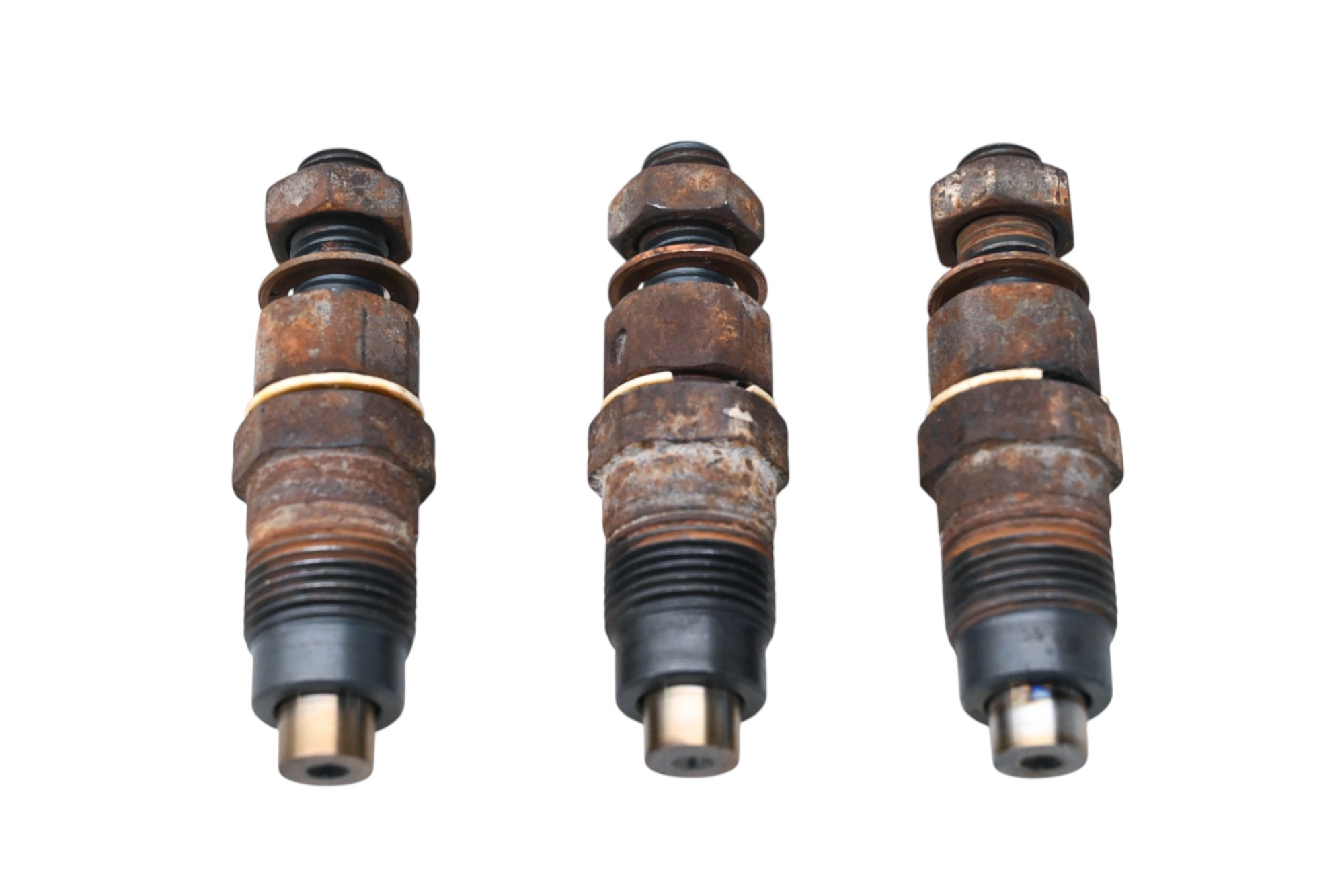 16 Kubota RTV-X1140W Fuel Injectors