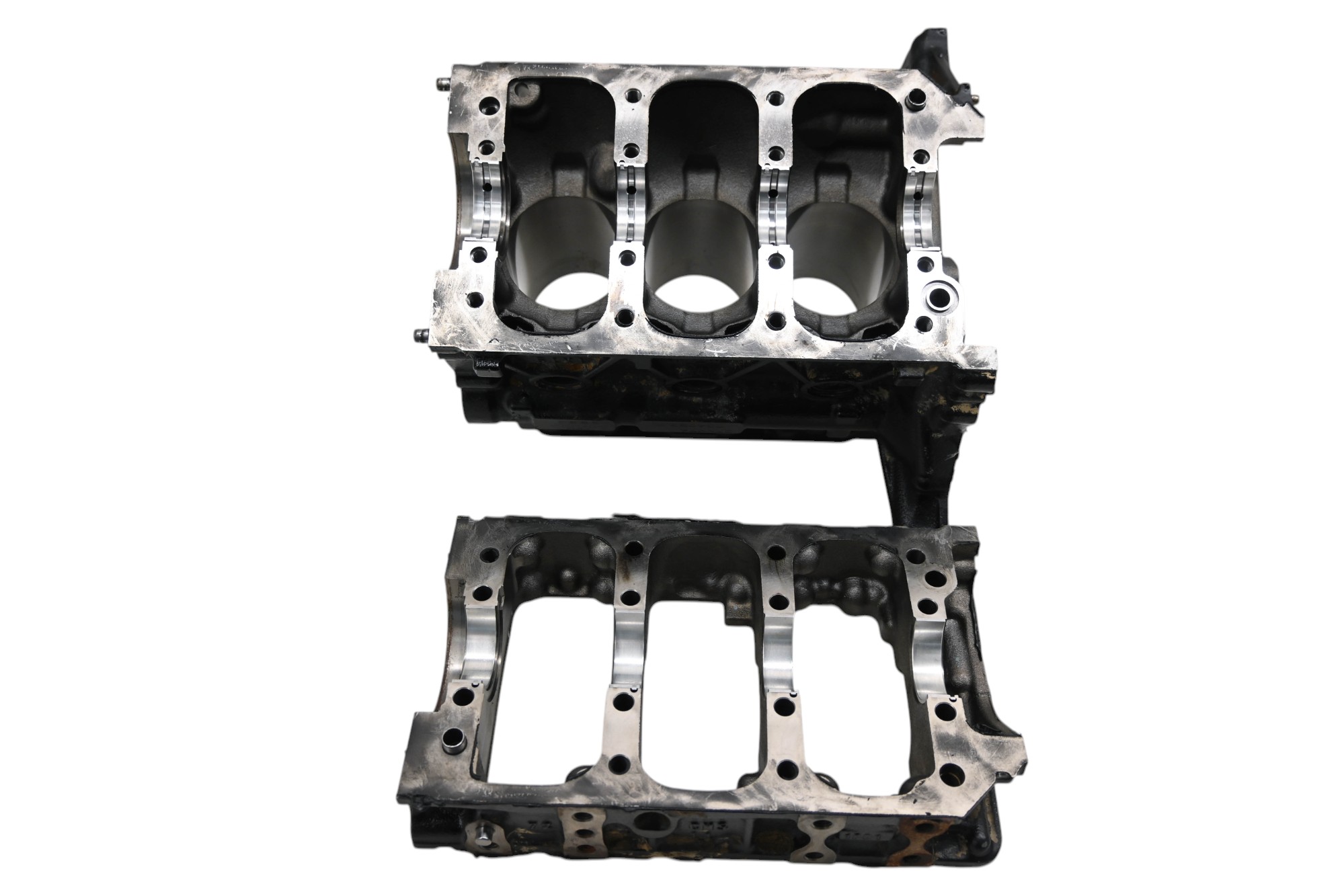 23 Kawasaki Mule PRO-DXT EPS 4x4 Crankcase Center Crank Case & Cylinders KDT1000