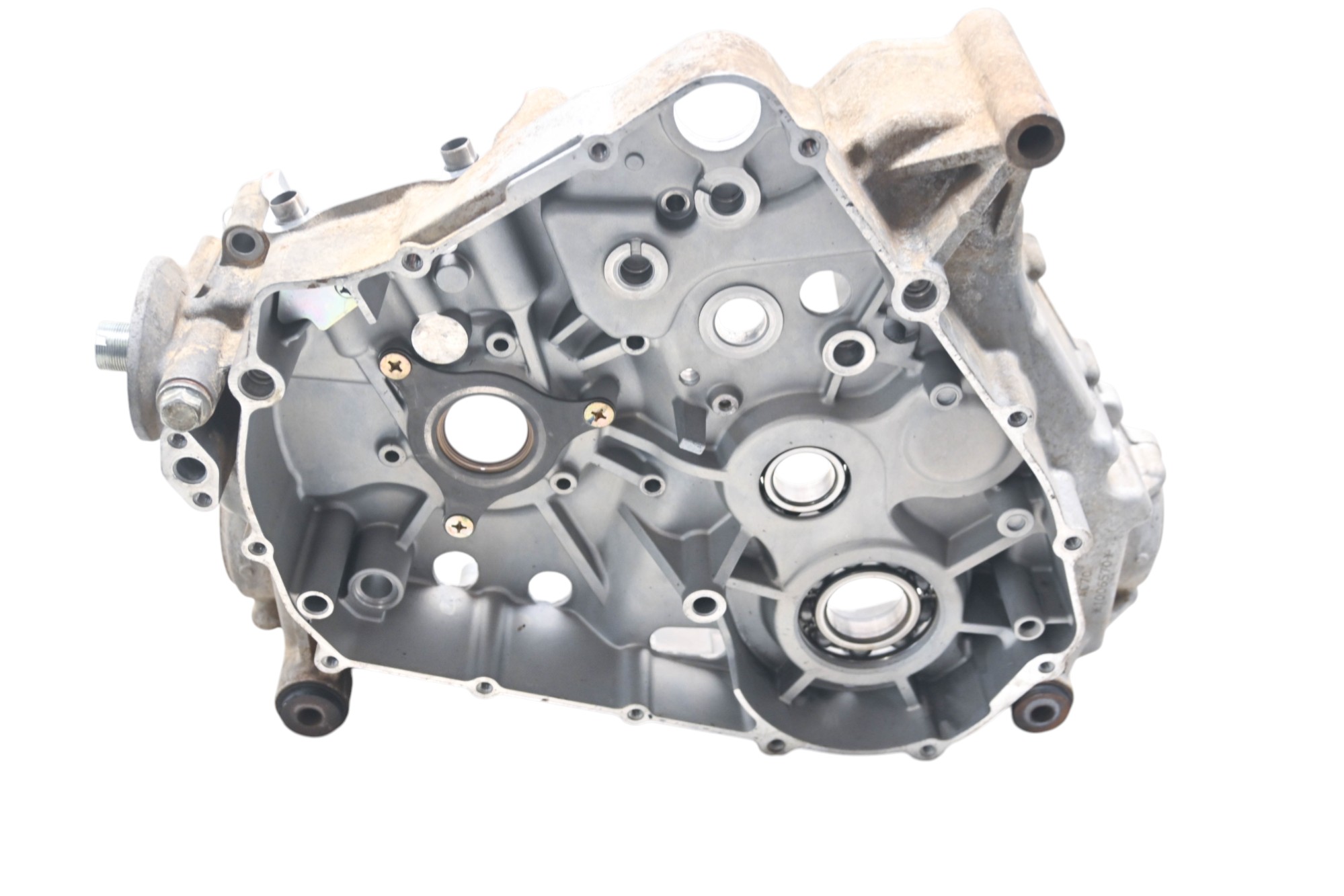08 Arctic Cat 366 4x4 Left Crankcase Center Half Crank Case