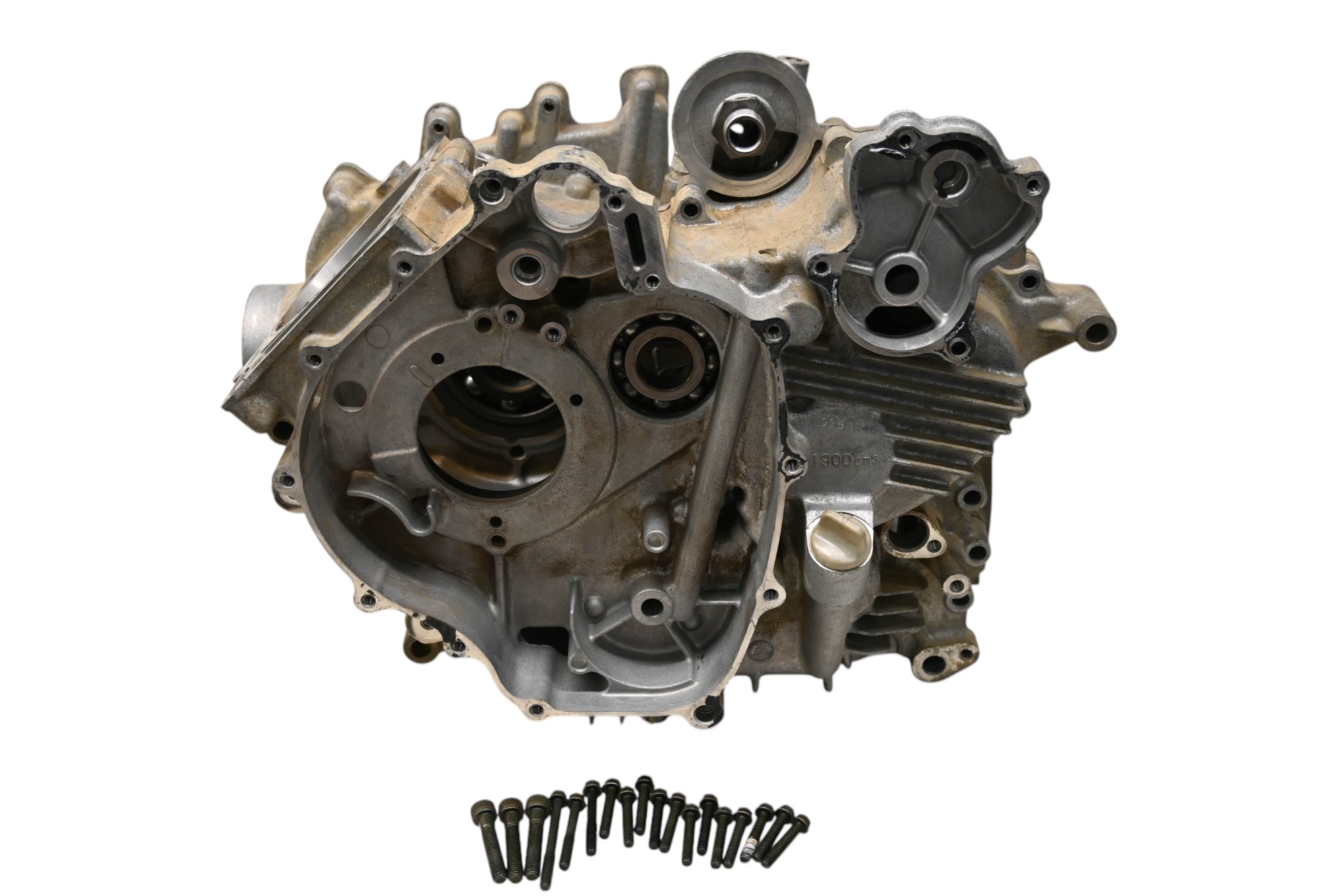 02 Yamaha Grizzly 660 4x4 Crankcase Center Crank Case YFM660F