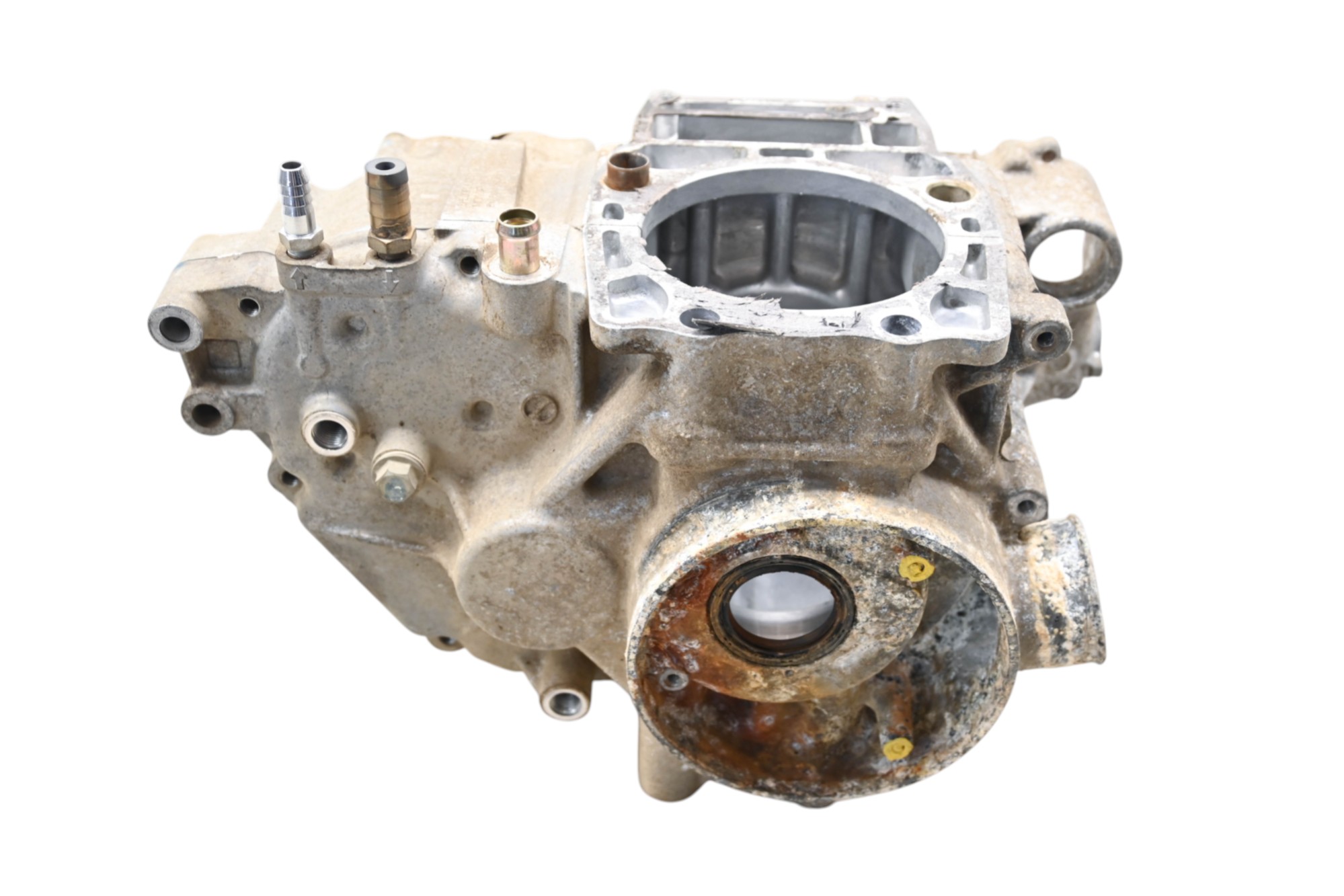 04 Polaris Scrambler 500 4x4 Crankcase Center Crank Case