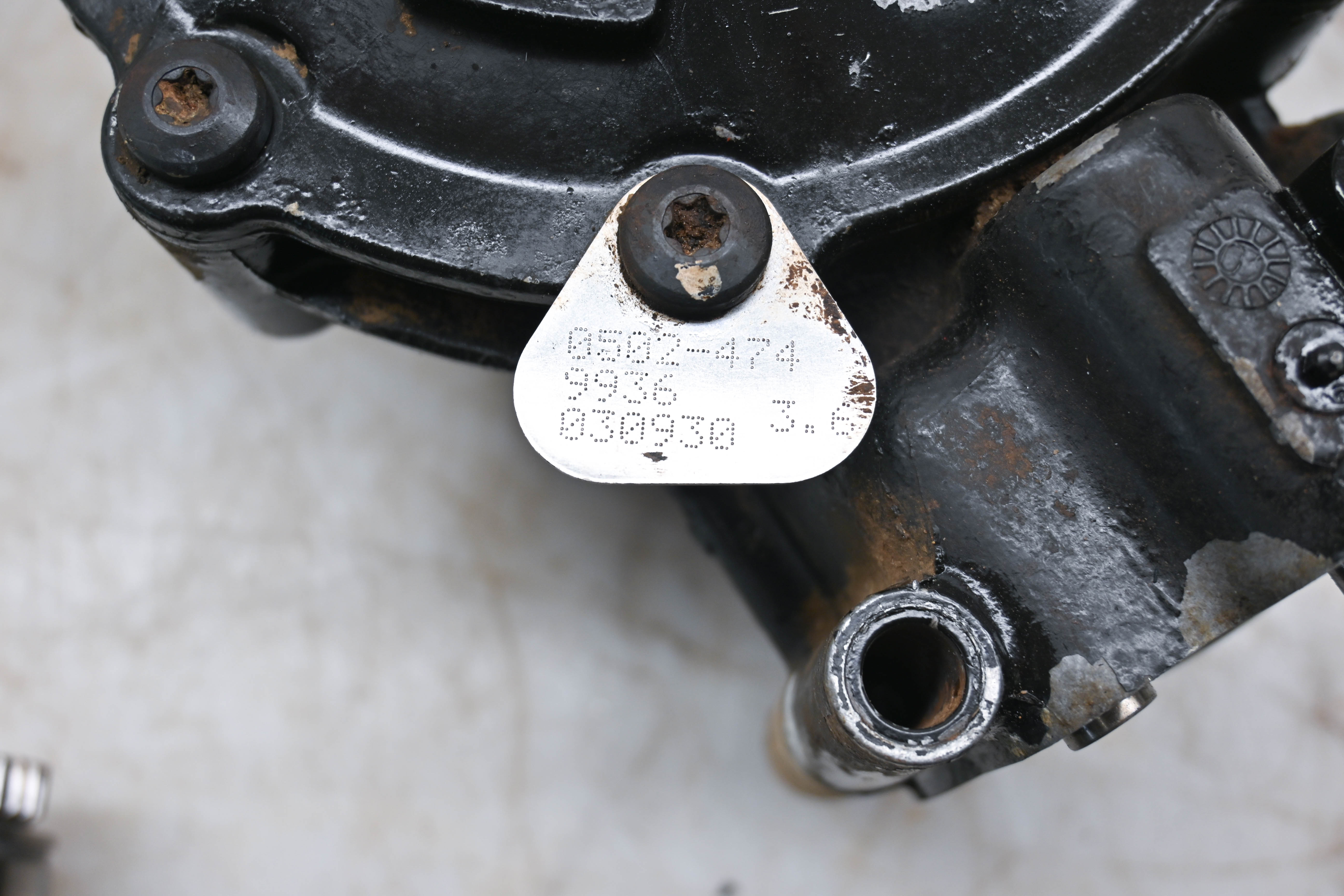 04 Arctic Cat 500 FIS Auto 4x4 Front Differential