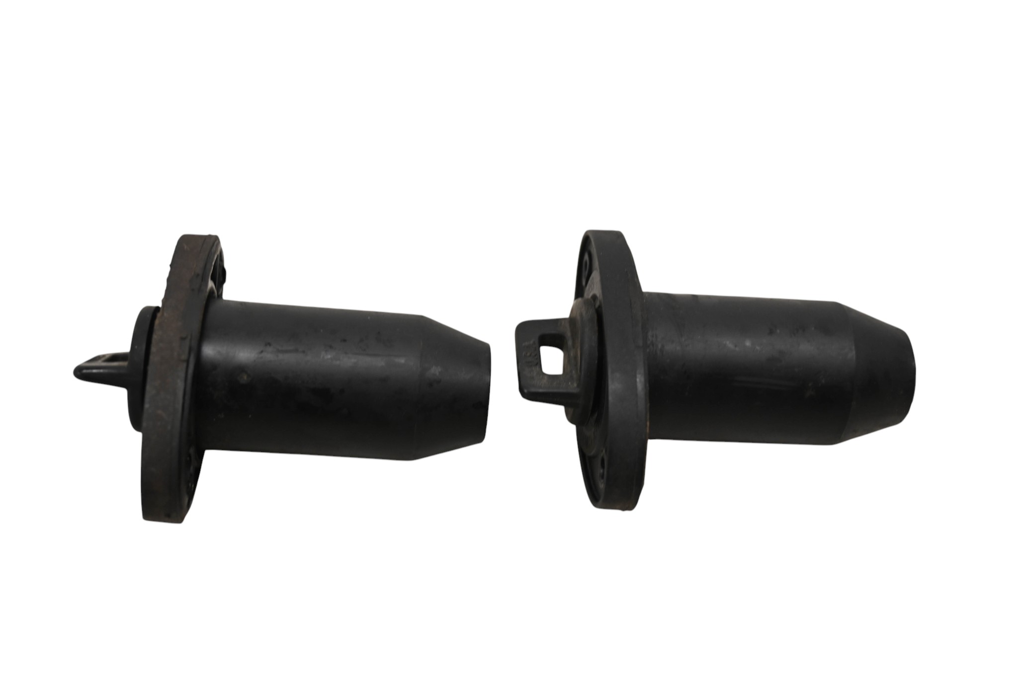 04 Sea-Doo RXP 215 Hull Drain Plugs