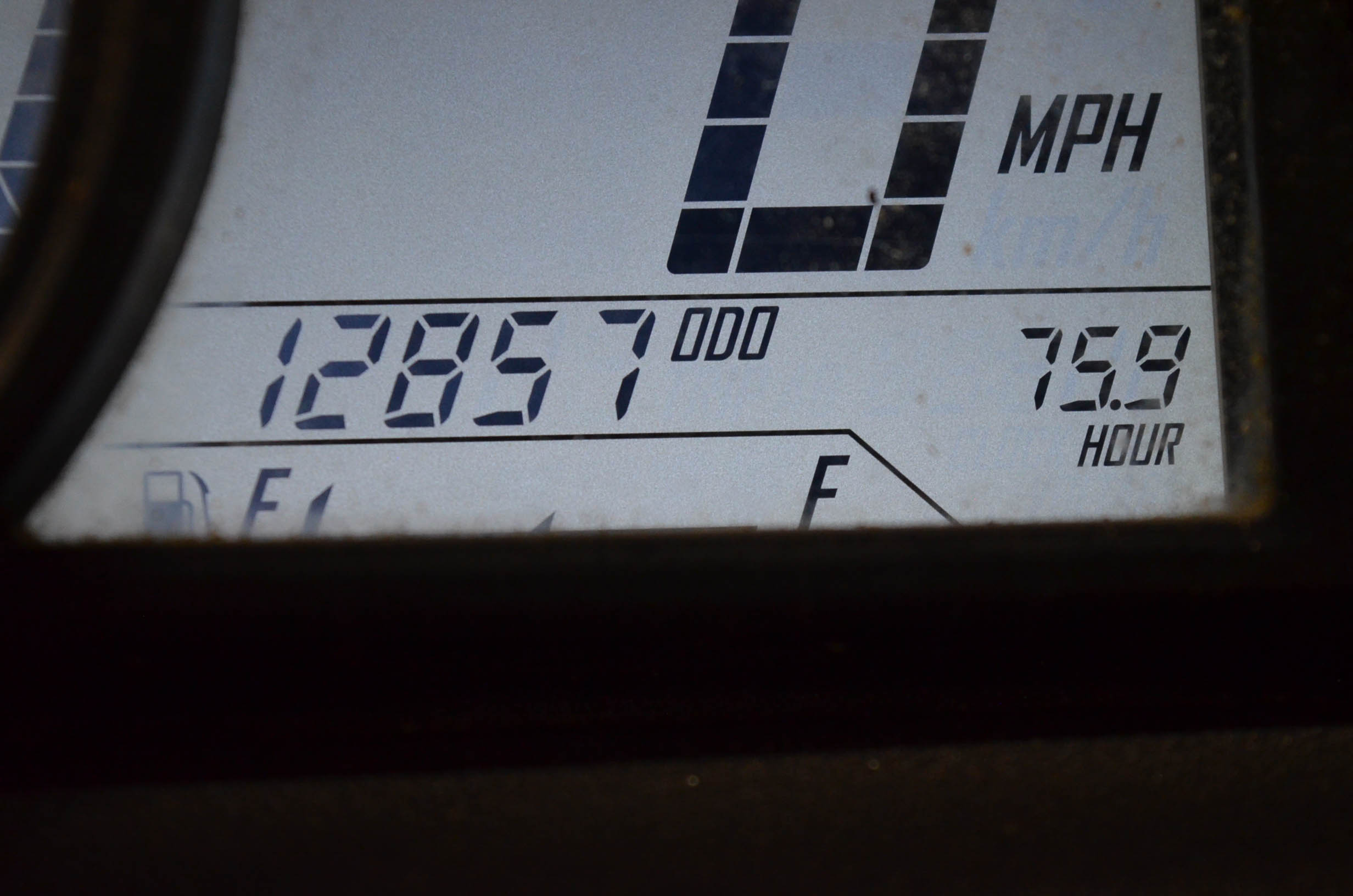 16 Yamaha YXZ1000R EPS 4x4 Speedometer Dash