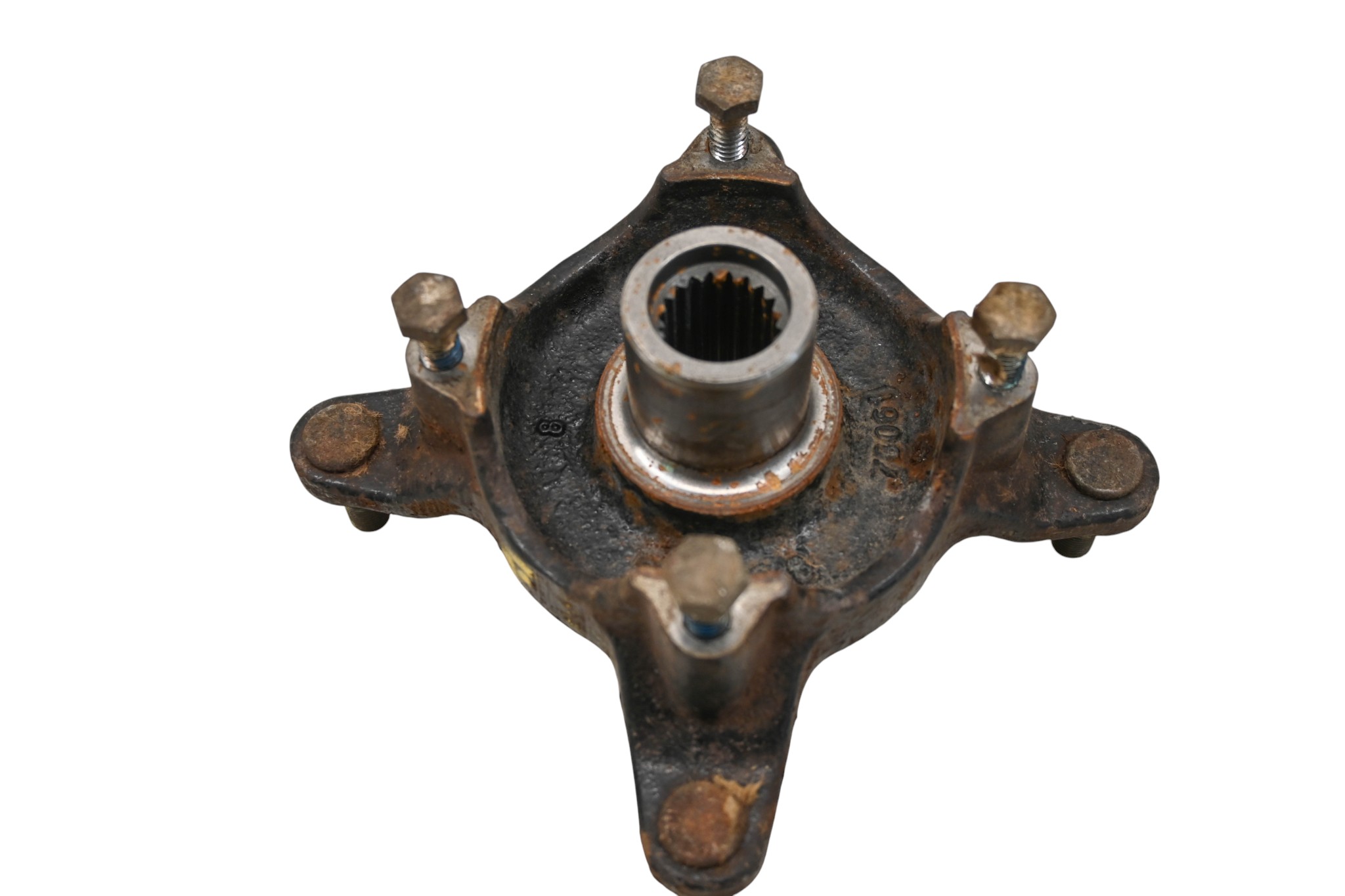 22 Polaris PRO XD Mid-Size Front Wheel Hub Left Or Right