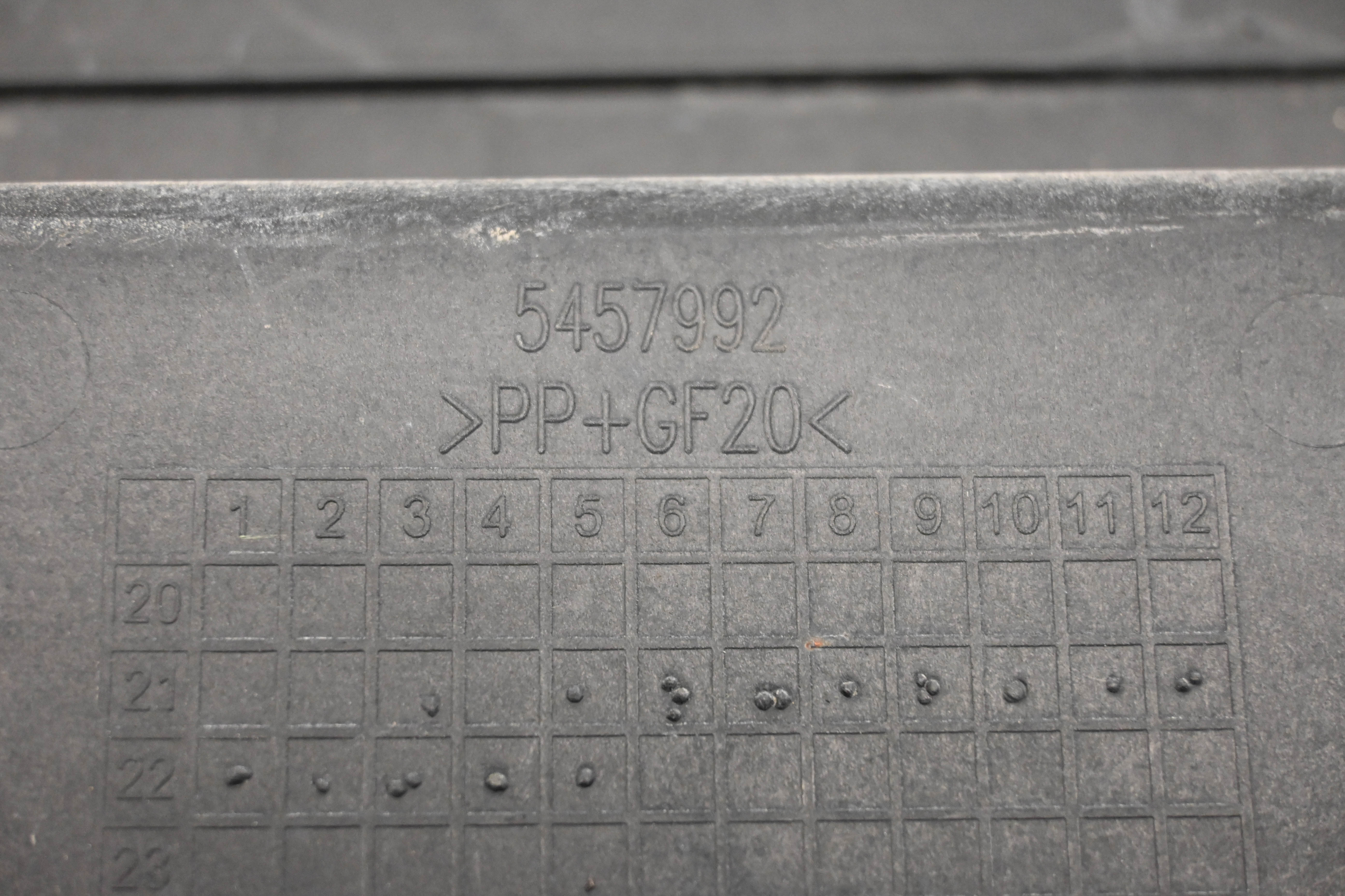 22 Polaris PRO XD Mid-Size Lower Rear Closeoff Panel Cover