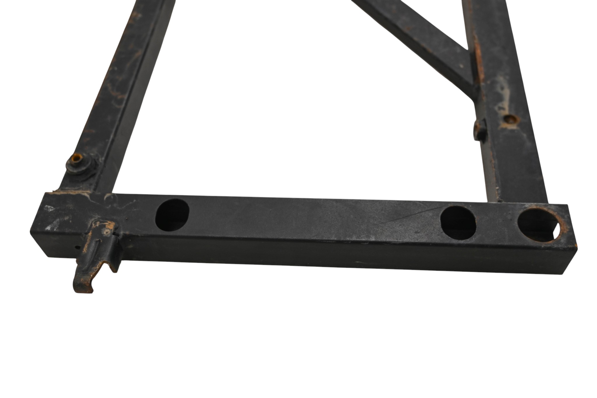 24 Kawasaki Mule PRO-DXT EPS 4x4 Rear Left Cargo Box Side Bracket Mount KDT1000