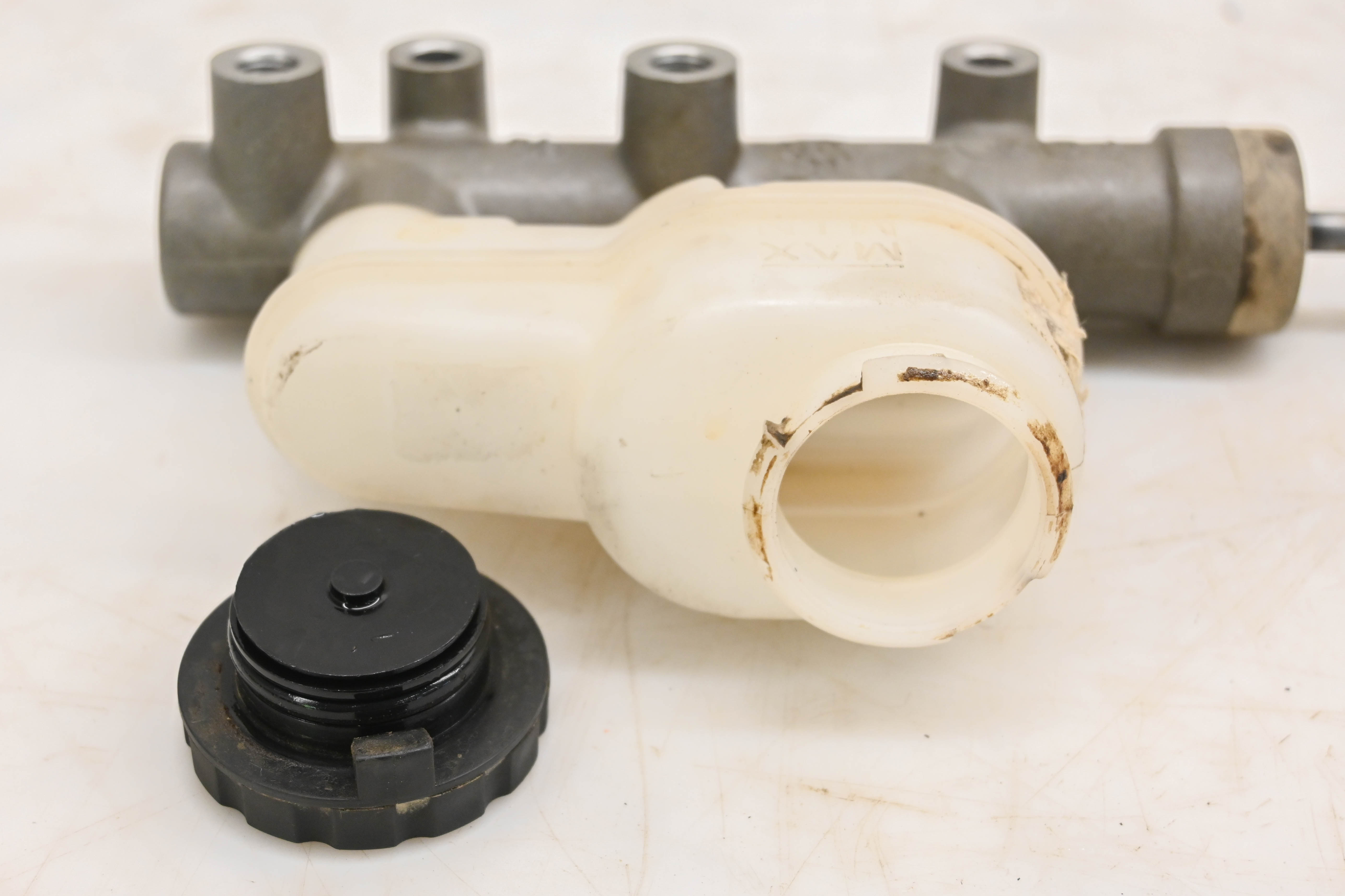 14 Polaris Ranger 800 Midsize 4x4 Brake Master Cylinder