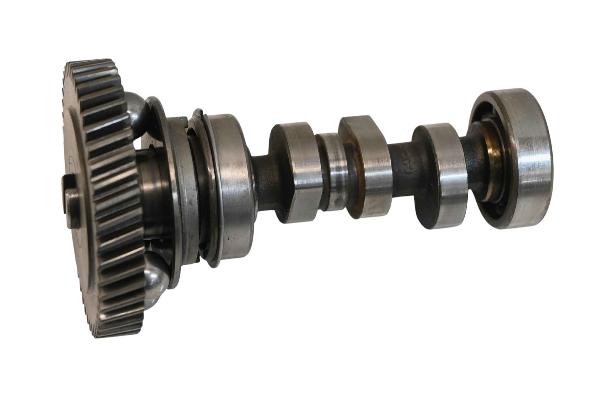18 Kubota RTV-X900W Fuel Camshaft Cam Shaft