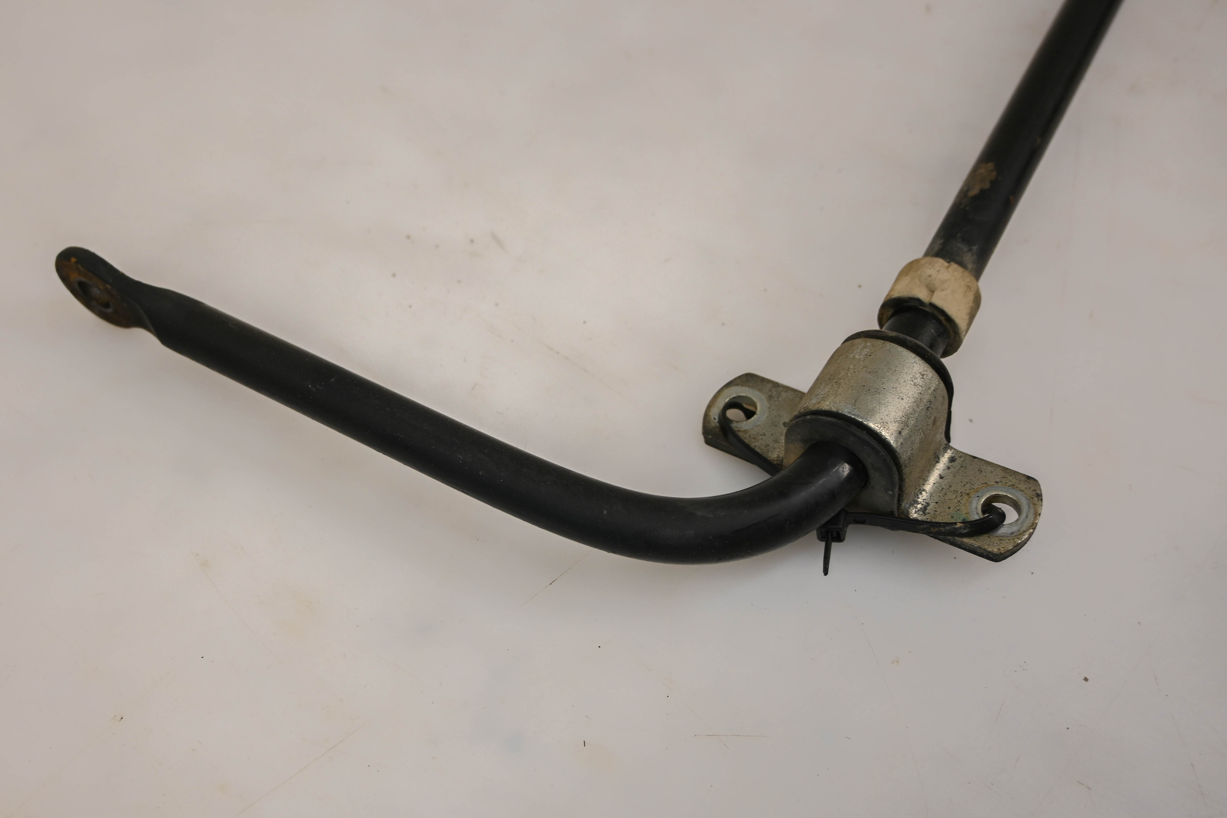18 Kubota RTV-X900W Front Swaybar
