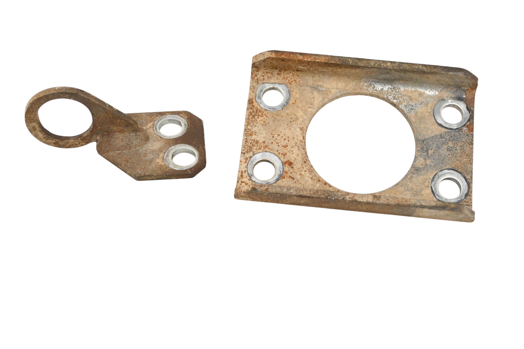 18 Kubota RTV-X900W Steering Rack Bracket Mount