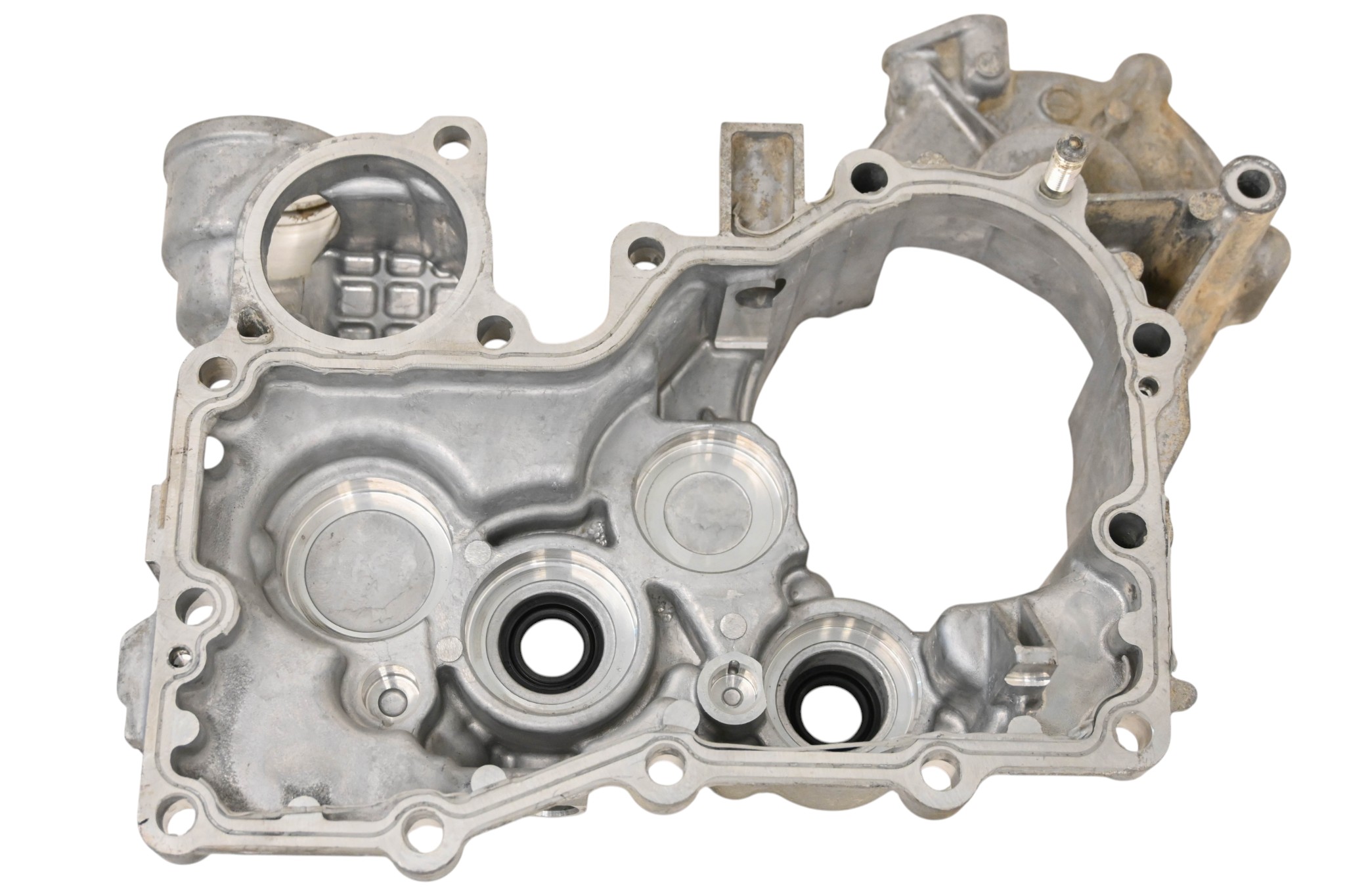 18 Kubota RTV-X900W Transmission Case Front Cover