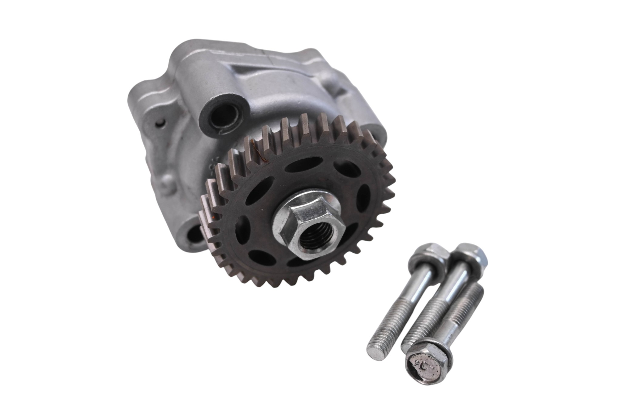 18 Kubota RTV-X900W Oil Pump