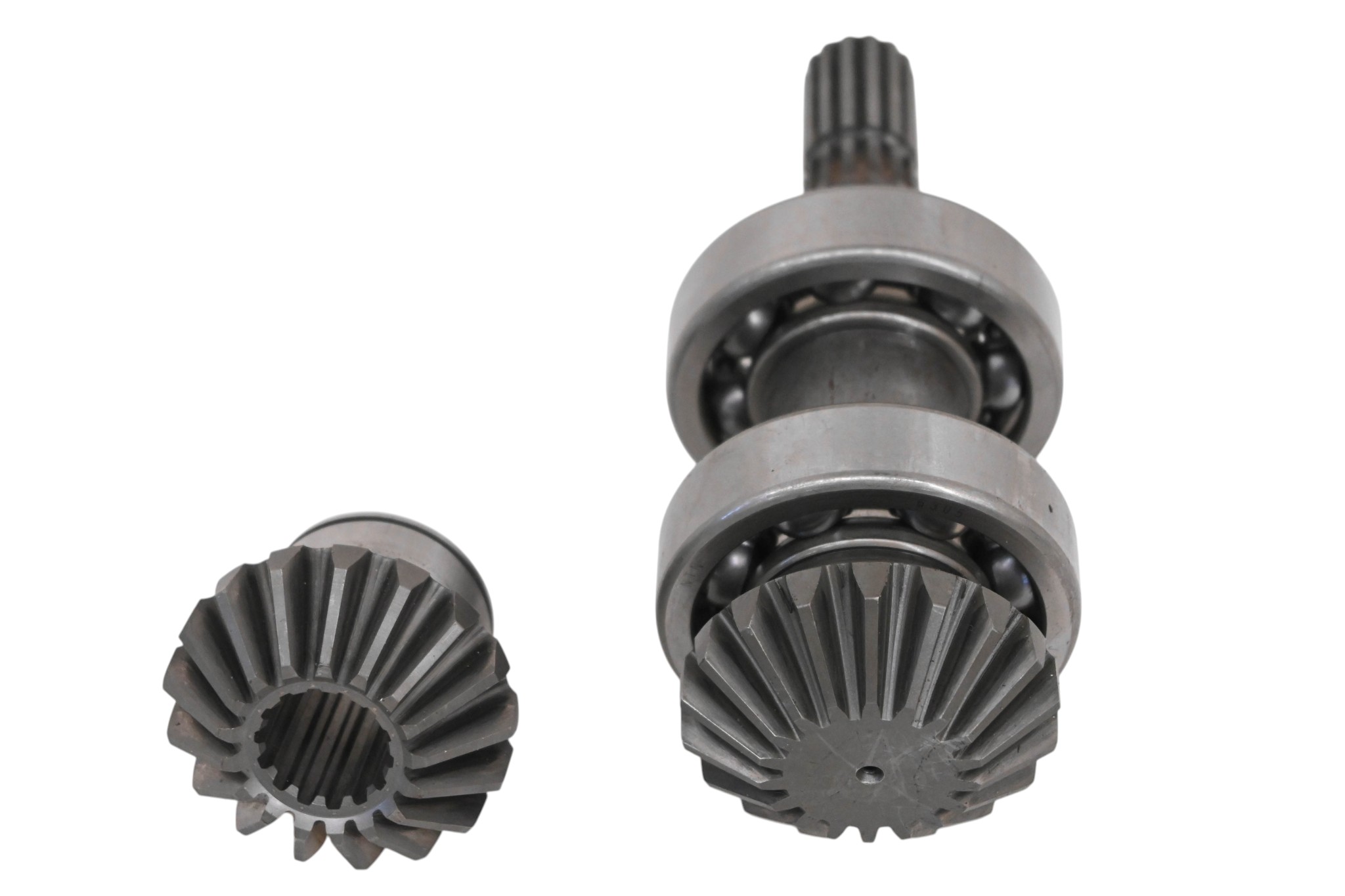 12 Kubota RTV400Ci Transmission Bevel Gears Output Shaft