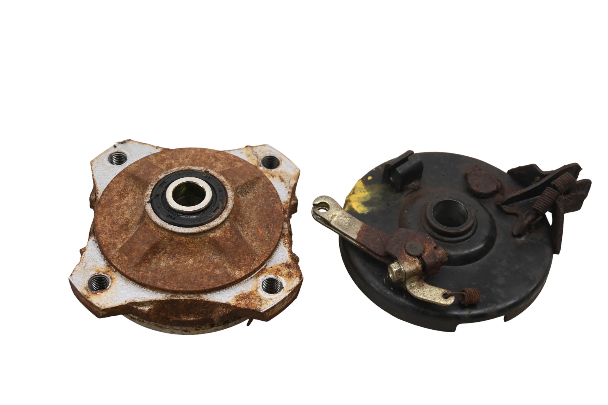 02 Can-Am DS90 2x4 Front Right Brake Drum Assembly Bombardier