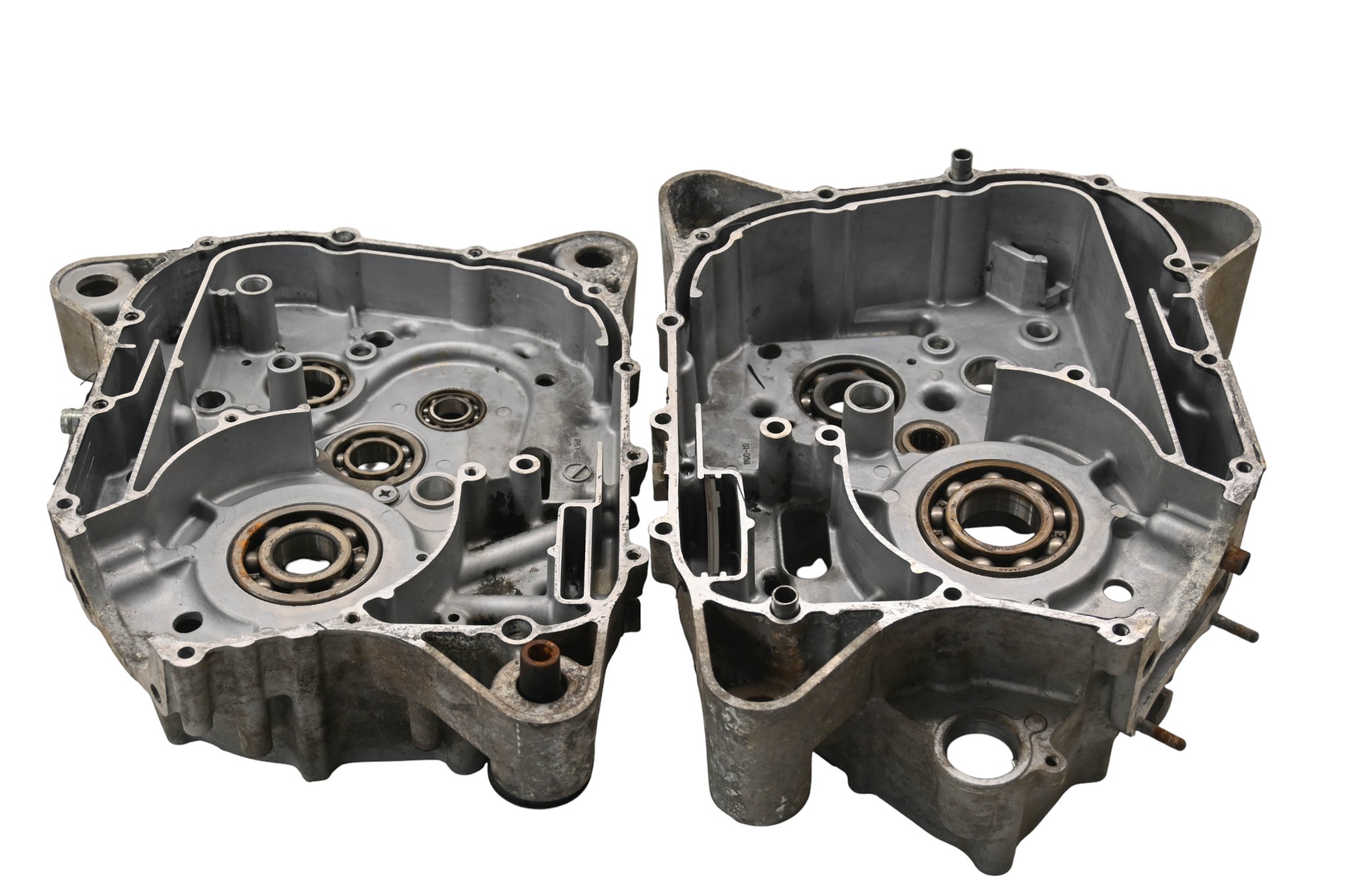 04 Suzuki Ozark 250 2x4 Crankcase Center Crank Case LTF250