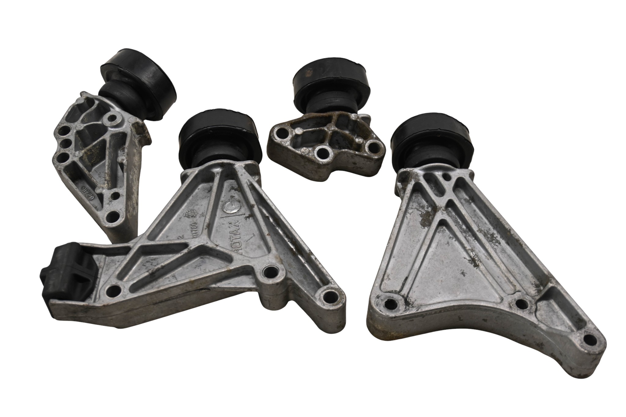 19 Sea-Doo Spark Trixx 900 HO ACE Front Engine Bracket Intake