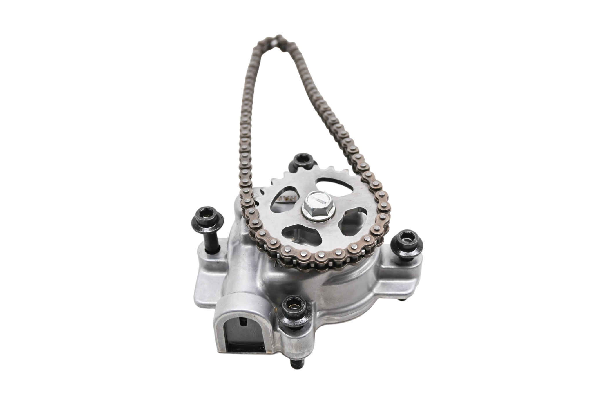 24 Yamaha XSR900 Oil Pump & Chain