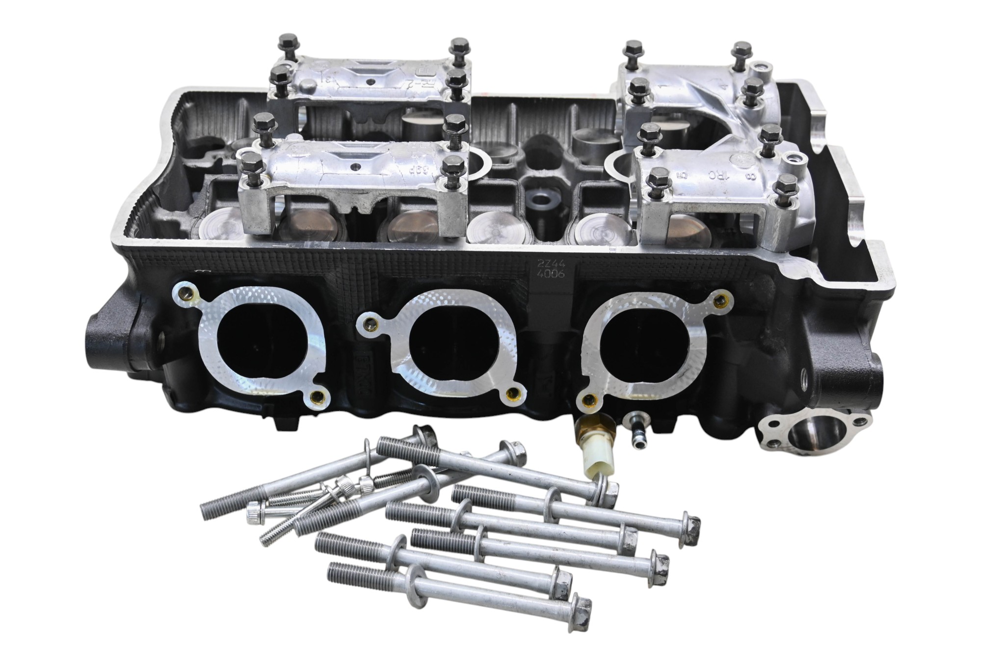 24 Yamaha XSR900 Cylinder Head