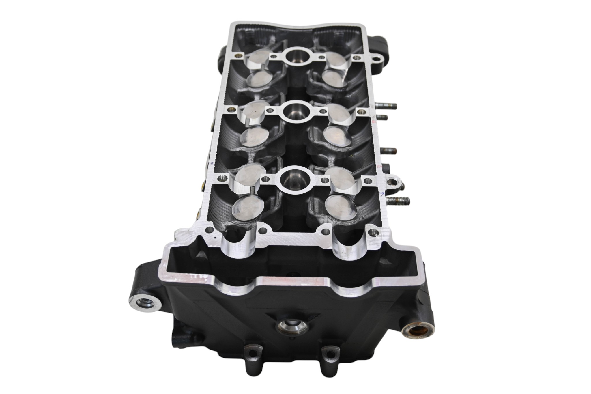 24 Yamaha XSR900 Cylinder Head