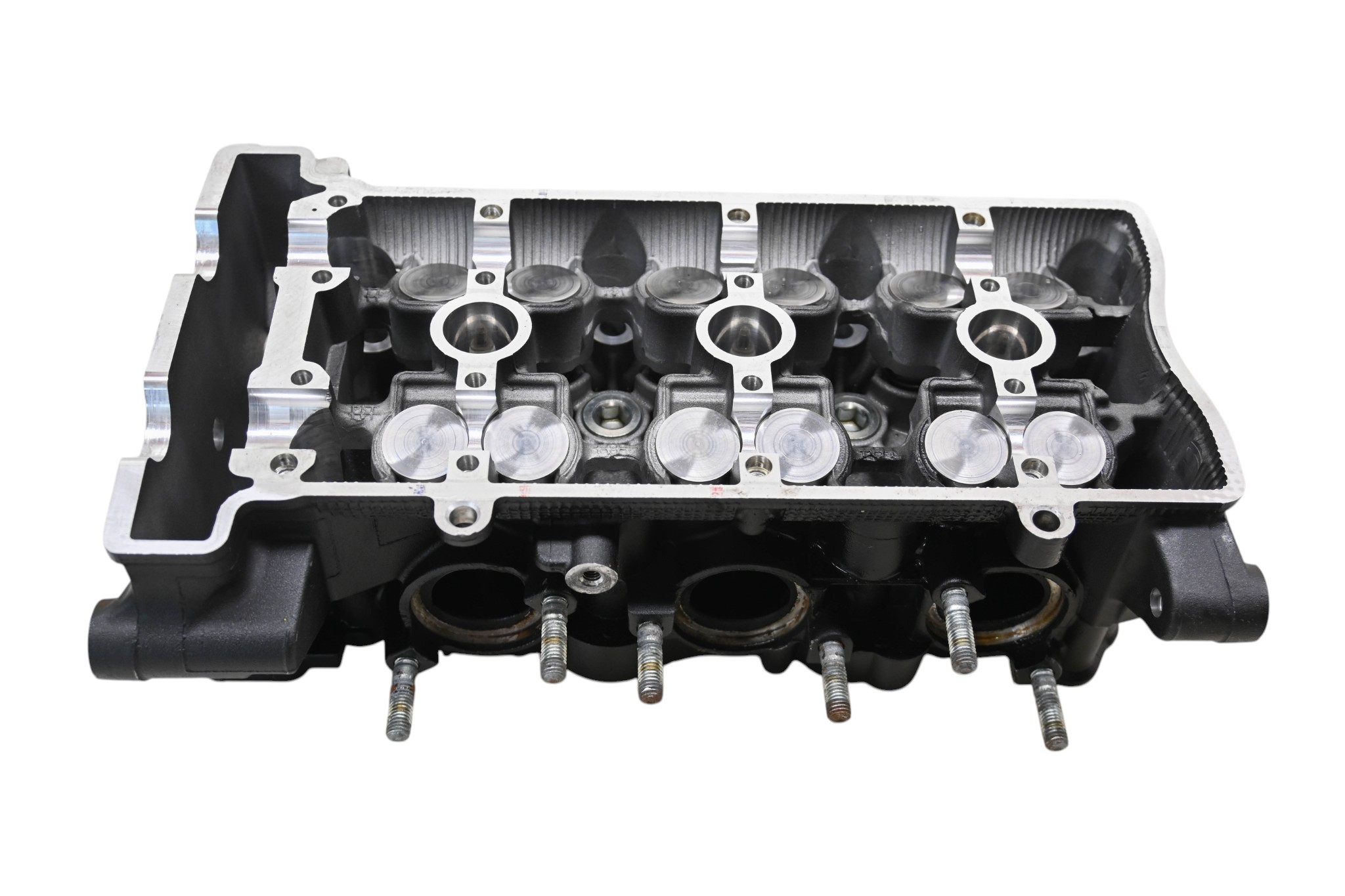 24 Yamaha XSR900 Cylinder Head