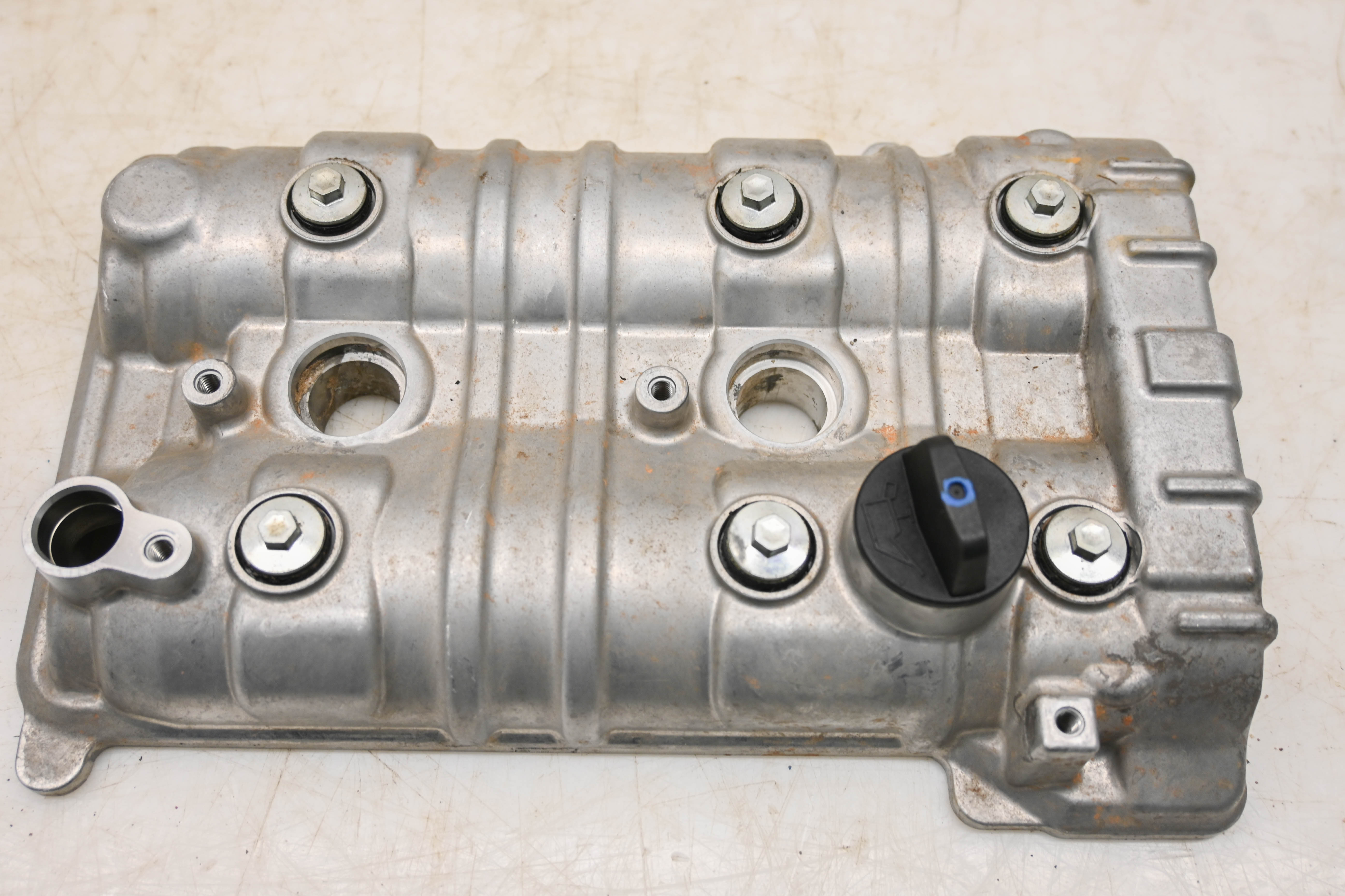 23 Kubota RTV-XG850 Valve Cover Sidekick 850