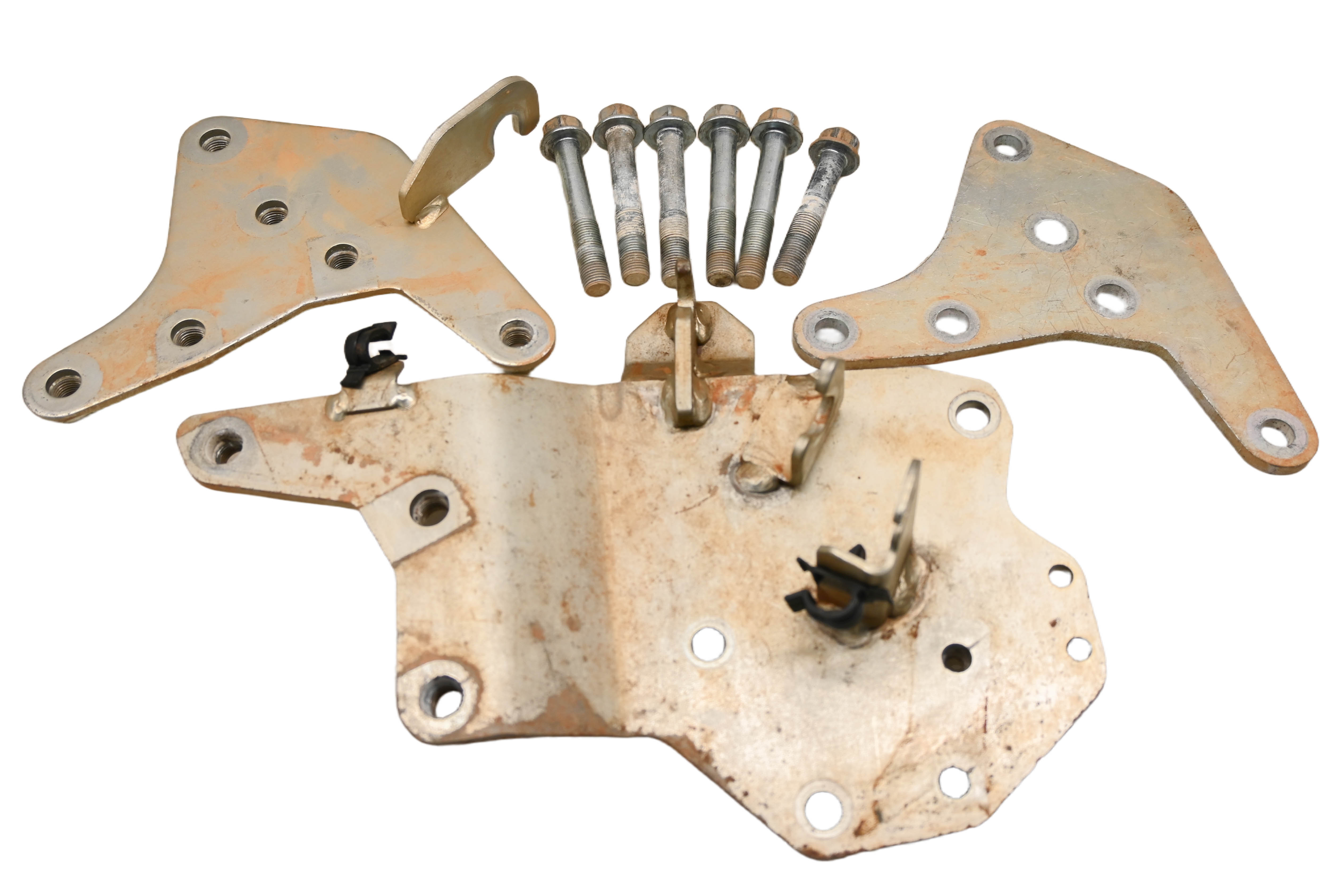 23 Kubota RTV-XG850 Engine Transmission Bracket Mounts Sidekick 850