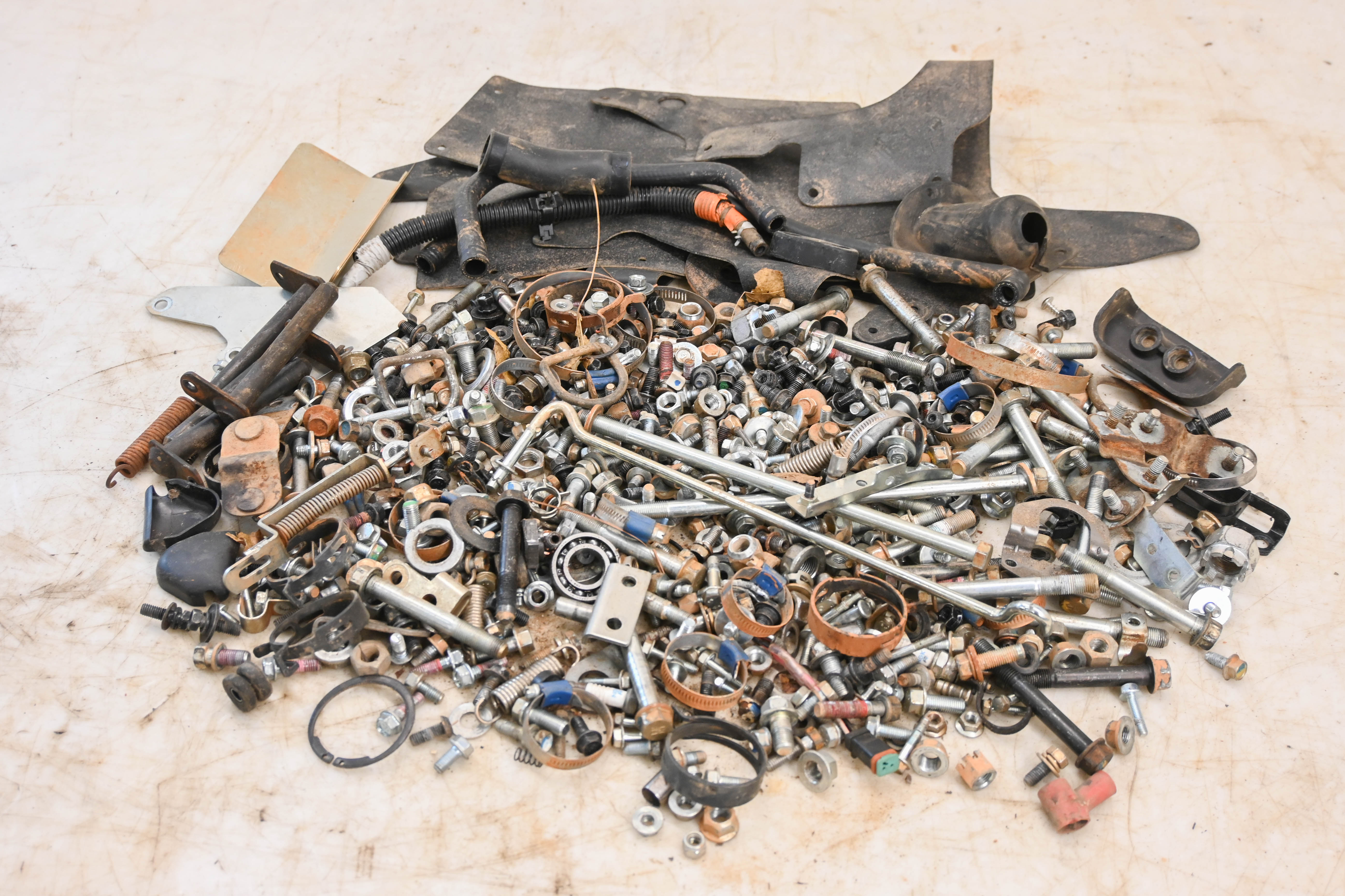 23 Kubota RTV-XG850 Hardware Set Nuts & Bolts Sidekick 850