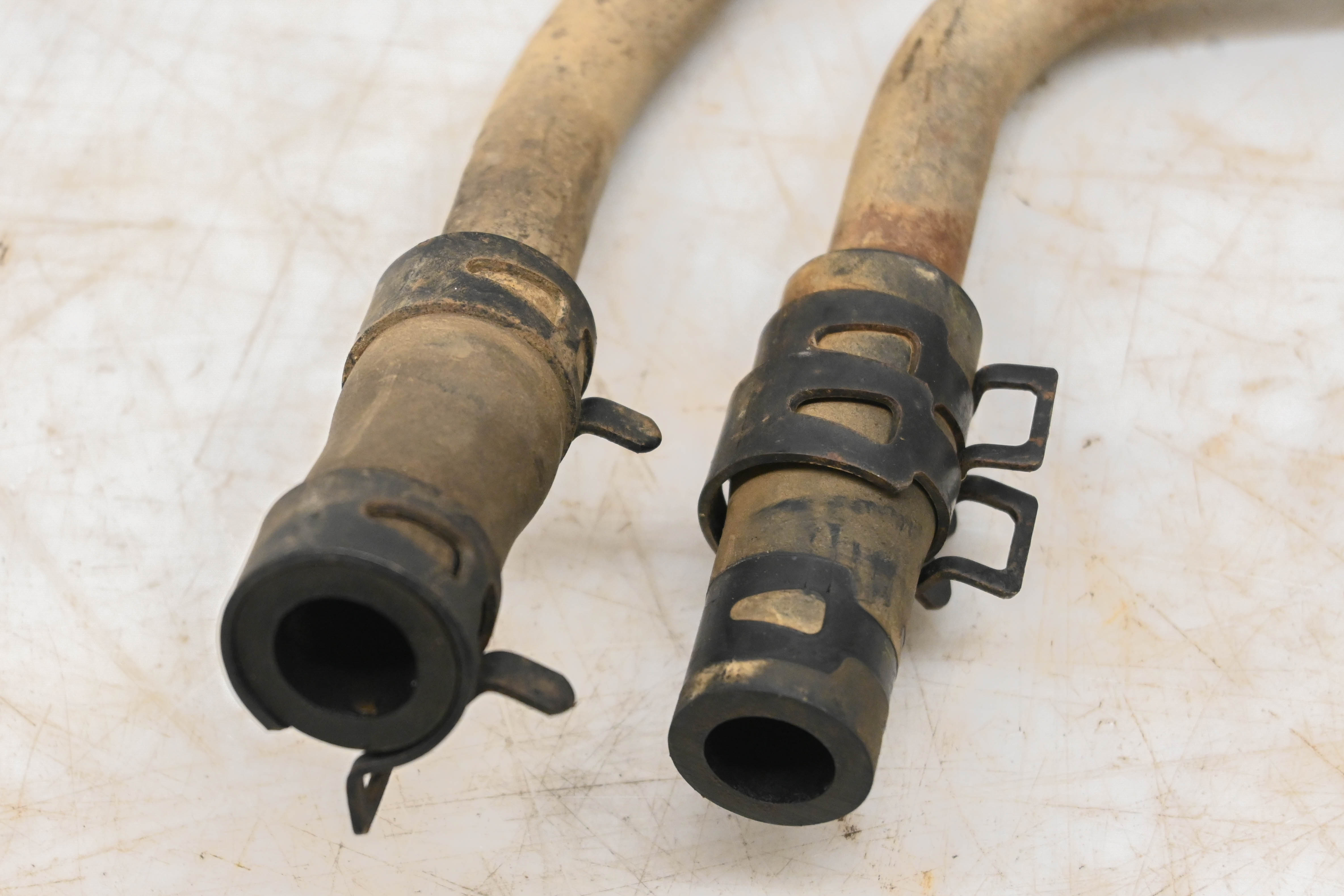 19 Yamaha YXZ1000R SS Engine Oil Lines