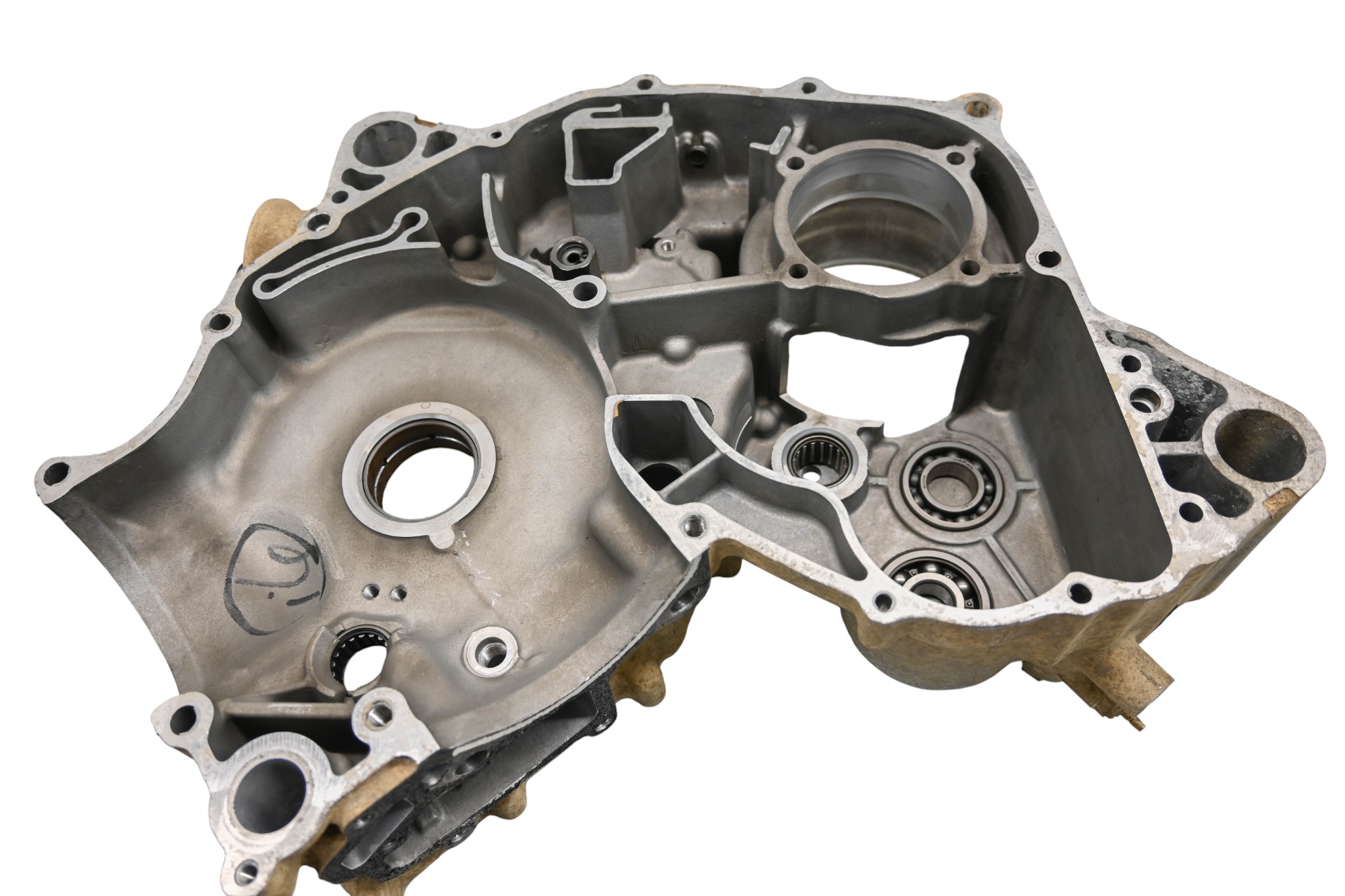 04 Kawasaki KFX700 2x4 Crankcase Center Crank Case V-Force