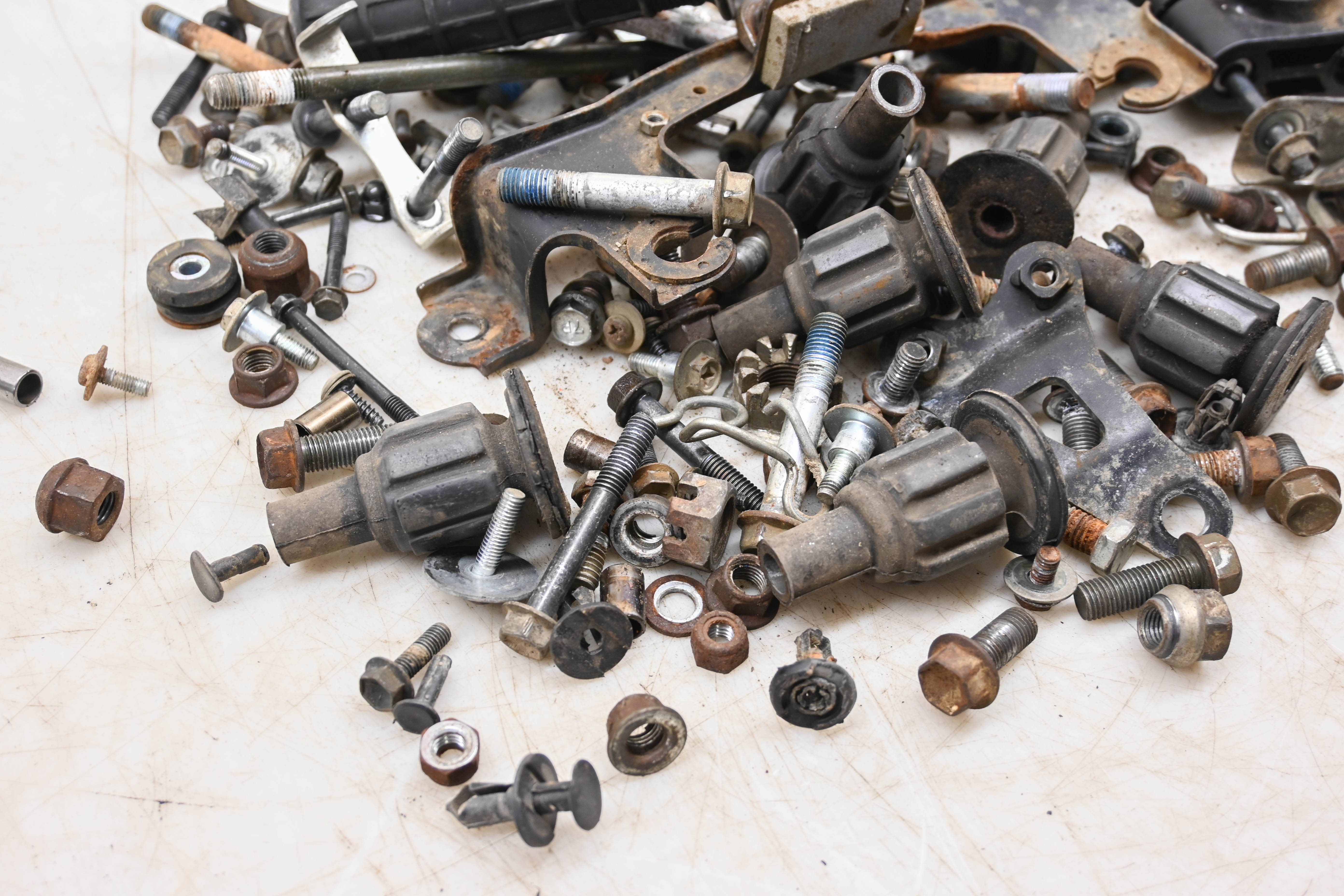 07 Suzuki Ozark 250 2x4 Hardware Set Nuts & Bolts LTF250